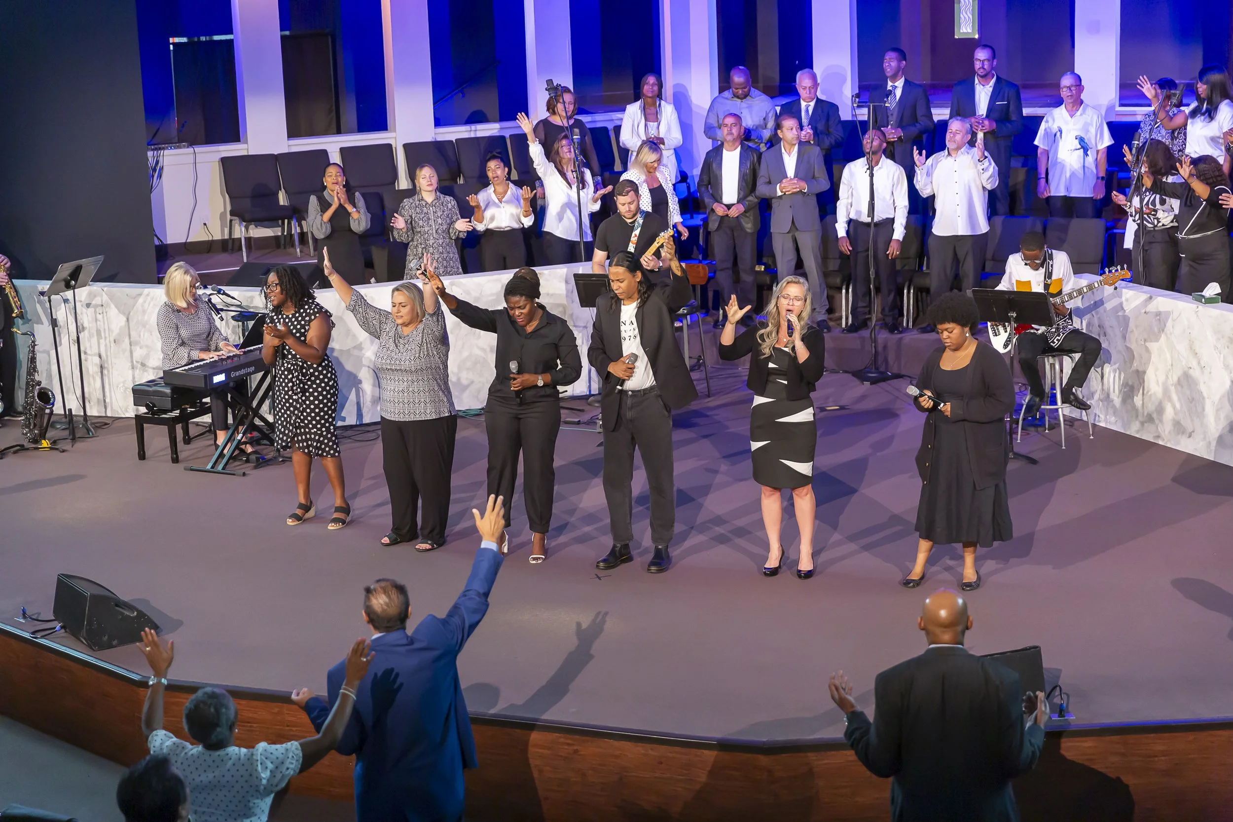 20260719 COAN SUNDAY SERVICE_EPRIDE-8093.jpg