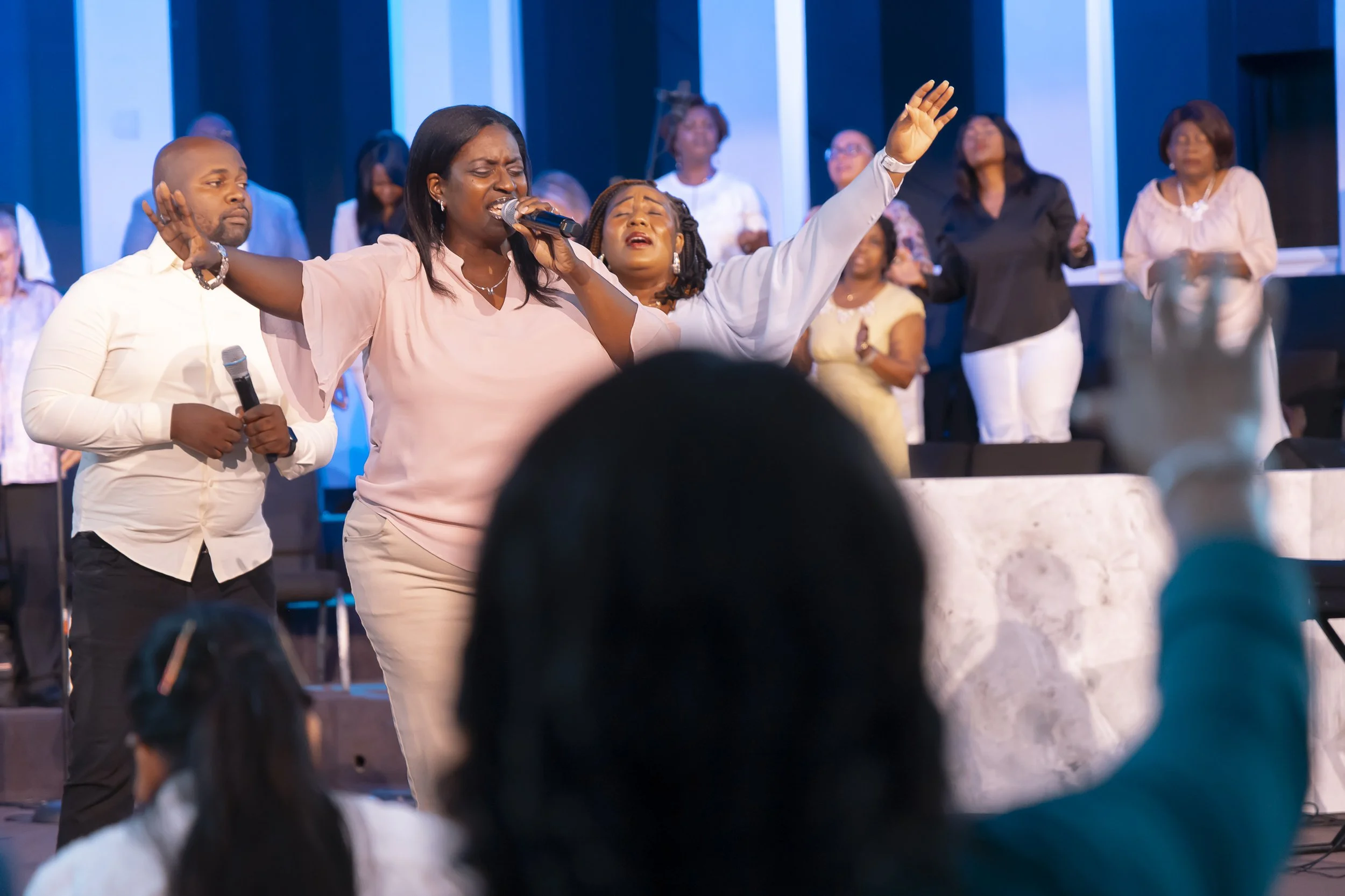 20260726 COAN SUNDAY SERVICE_EPRIDE-7816.jpg