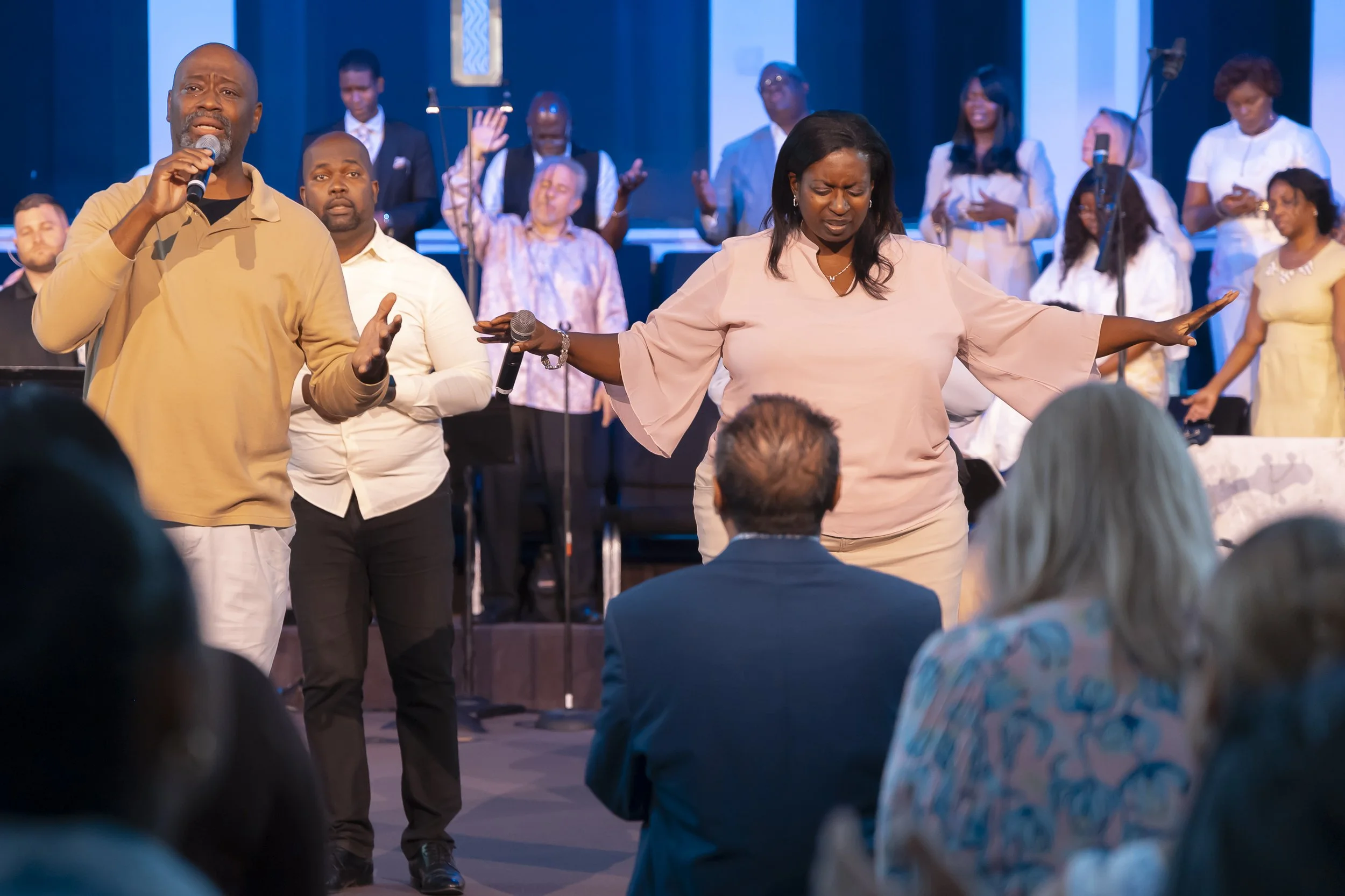 20260726 COAN SUNDAY SERVICE_EPRIDE-7841.jpg