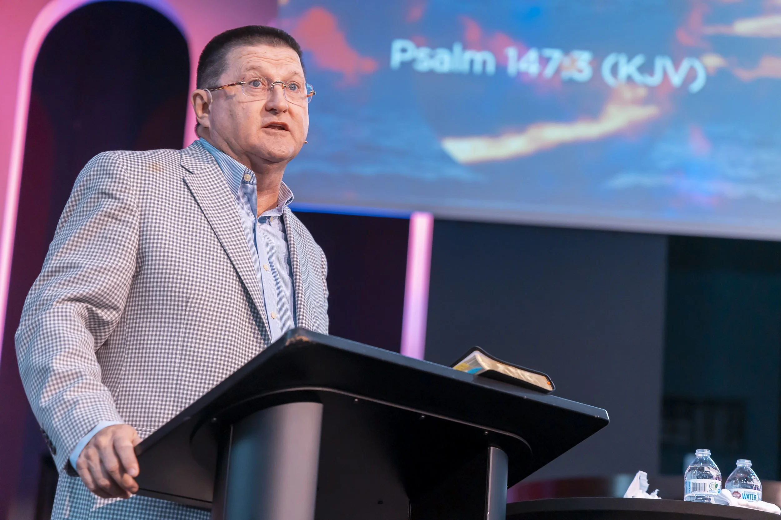 20260726 COAN SUNDAY SERVICE_EPRIDE-7877.jpg