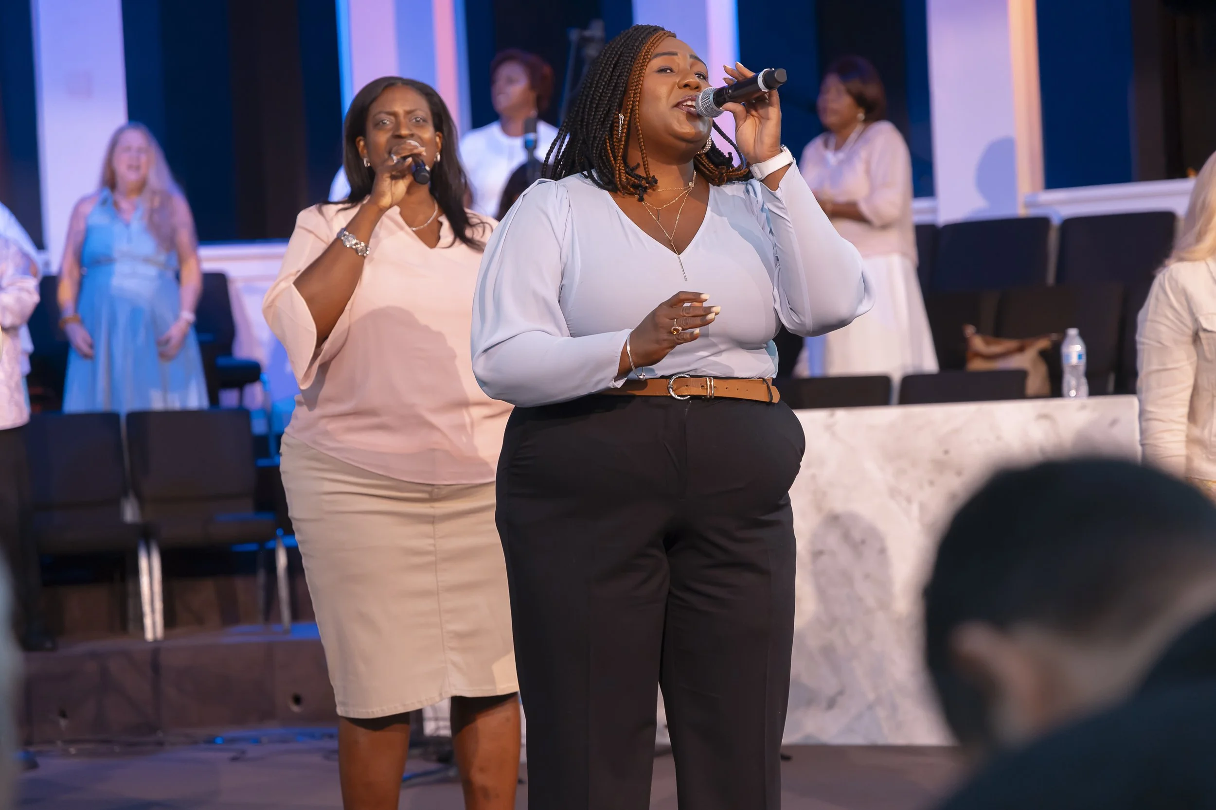 20260726 COAN SUNDAY SERVICE_EPRIDE-7939.jpg