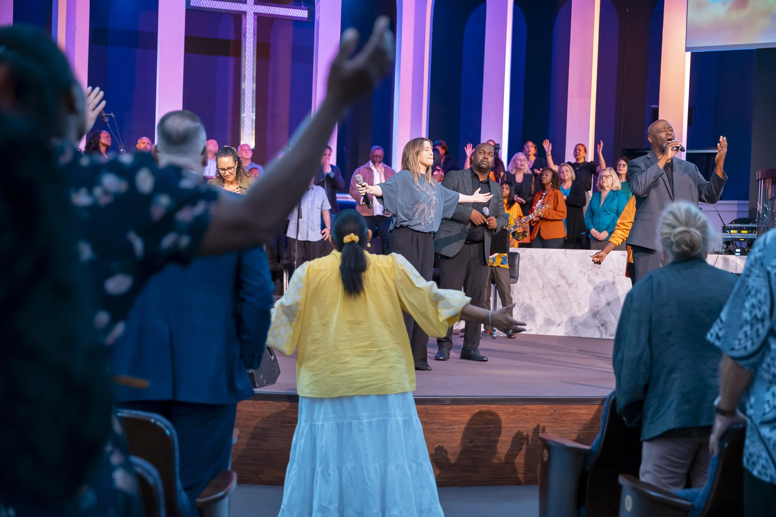 20260830 SUNDAY SERVICE_EPRIDE-9553.jpg