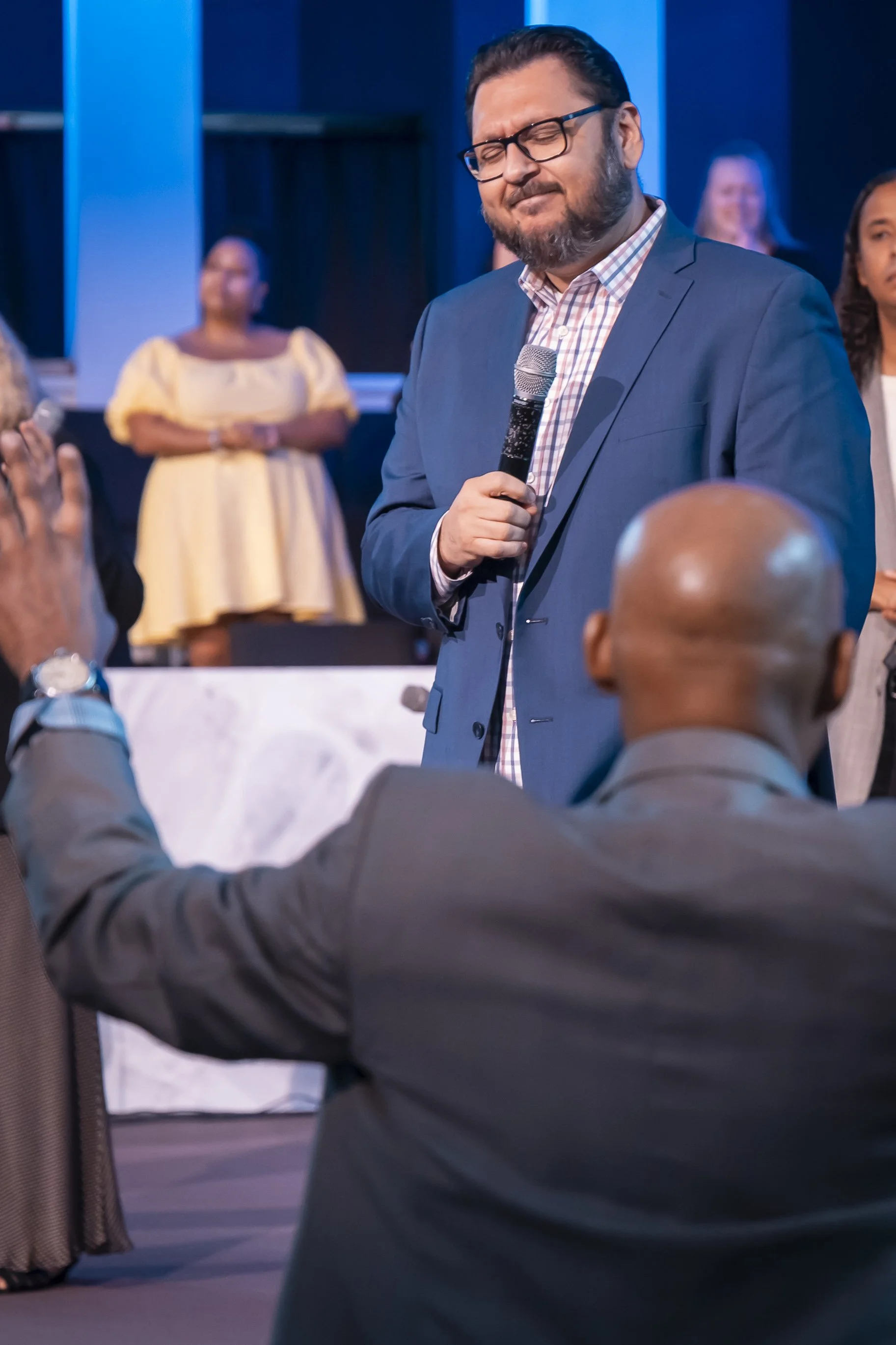 20260913 COAN SUNDAY SERVICE_EPRIDE-9767.jpg