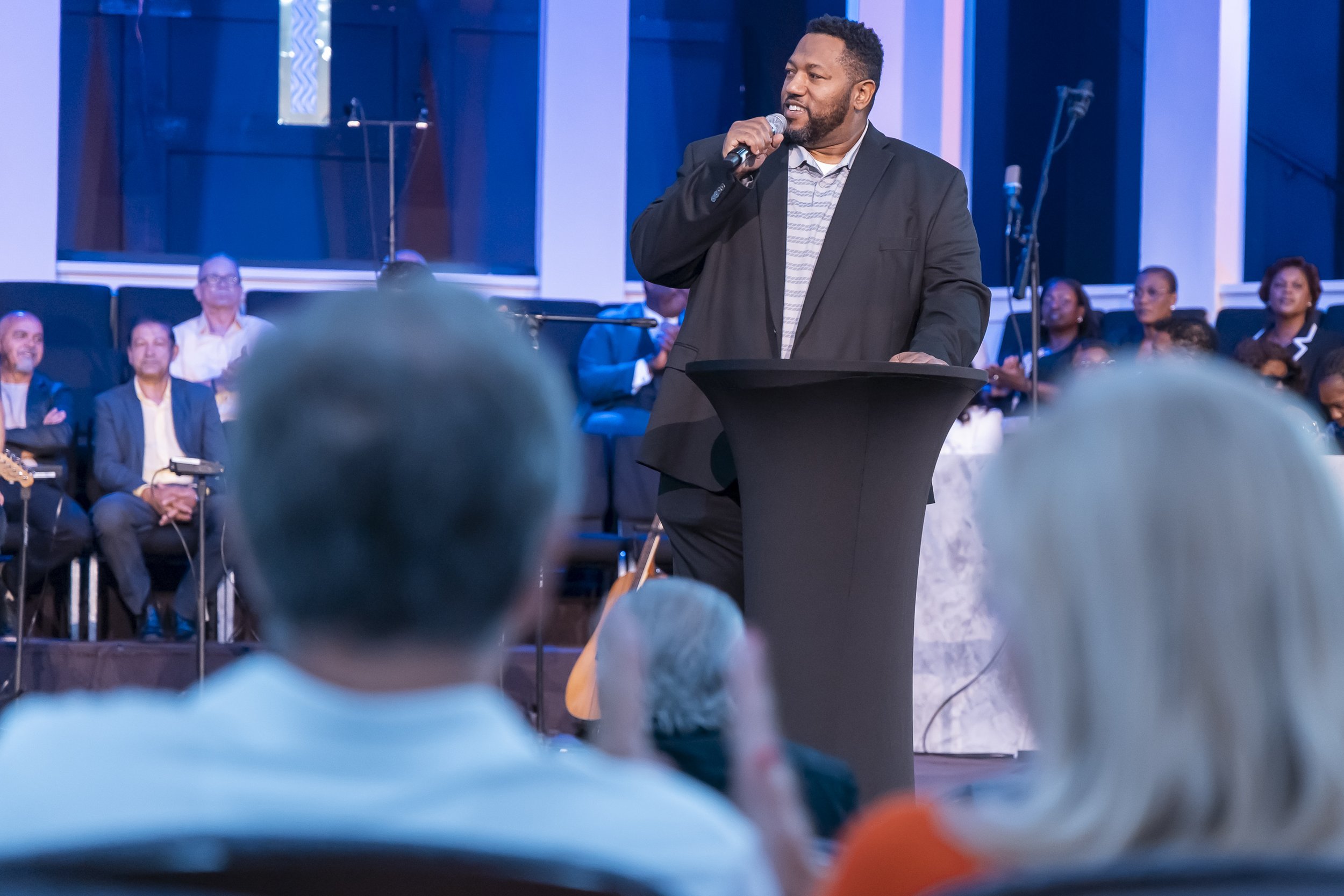 20260913 COAN SUNDAY SERVICE_EPRIDE-9778.jpg