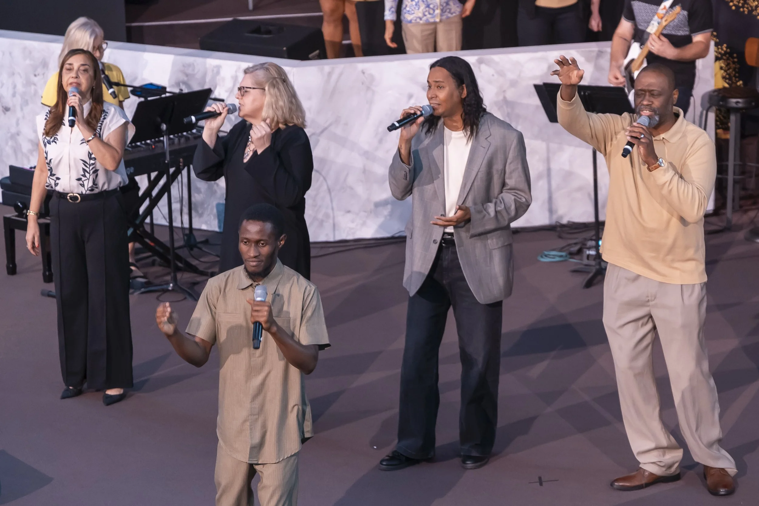 20260913 COAN SUNDAY SERVICE_EPRIDE-9789.jpg