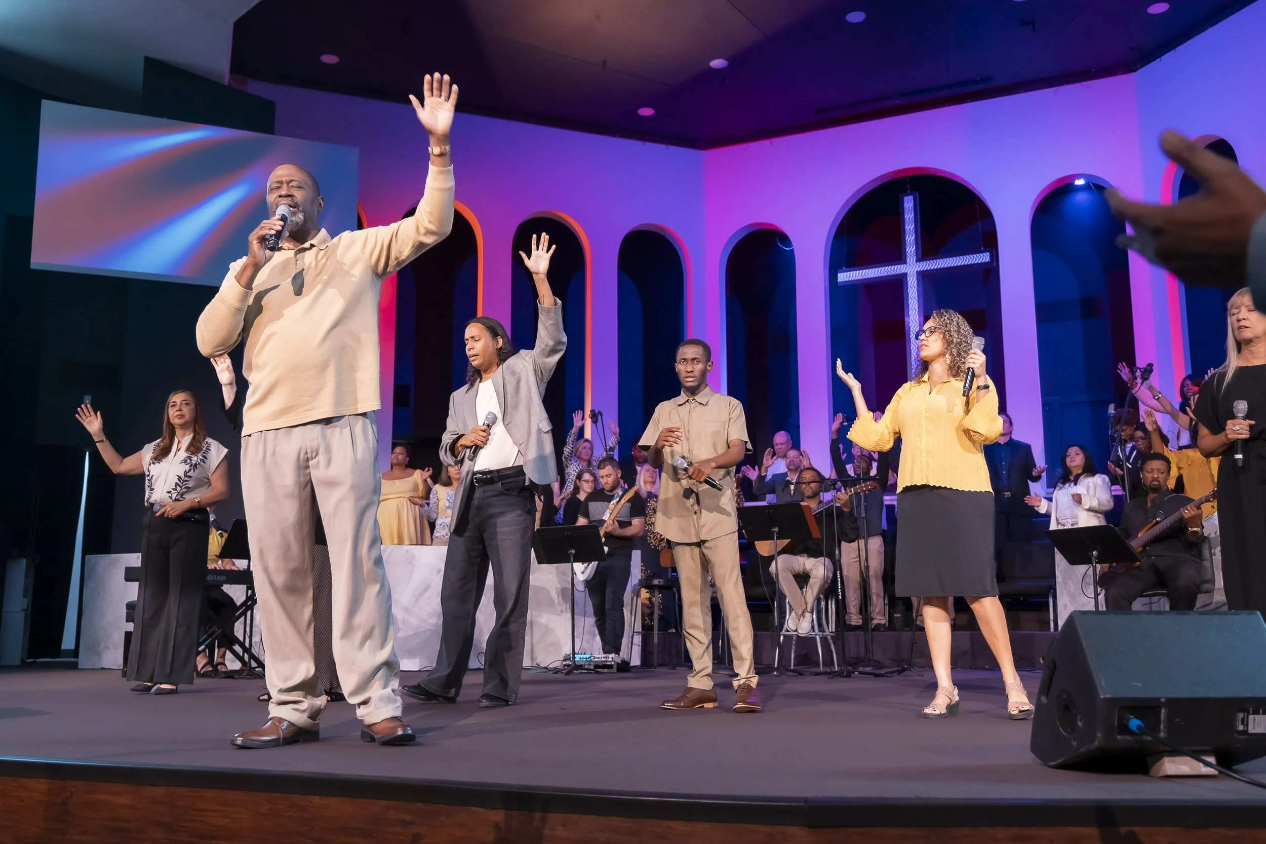 20260913 COAN SUNDAY SERVICE_EPRIDE-9825.jpg
