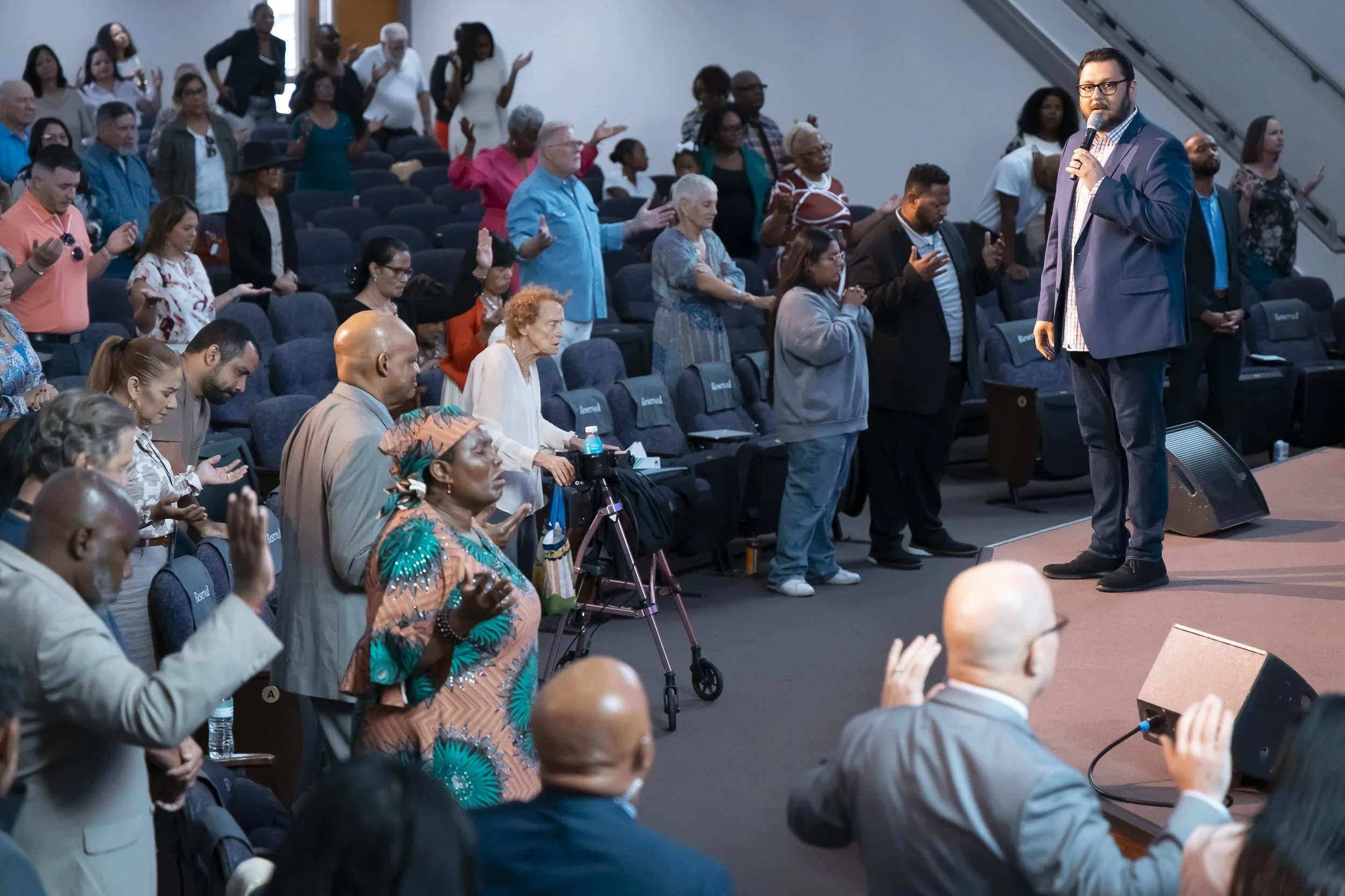 20260913 COAN SUNDAY SERVICE_EPRIDE-9865.jpg