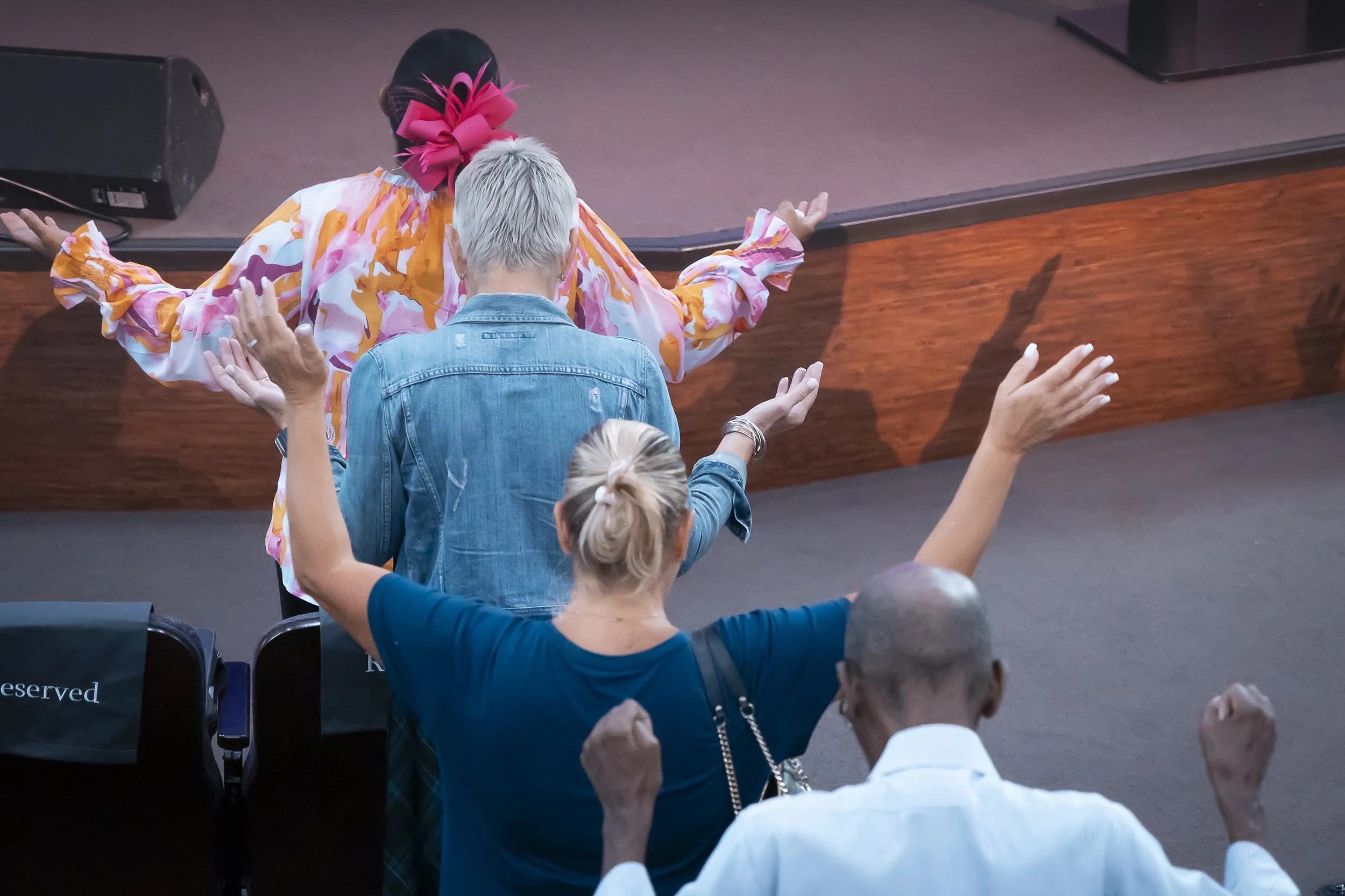 20261004 COAN SUNDAY SERVICE_EPRIDE-0936.jpg