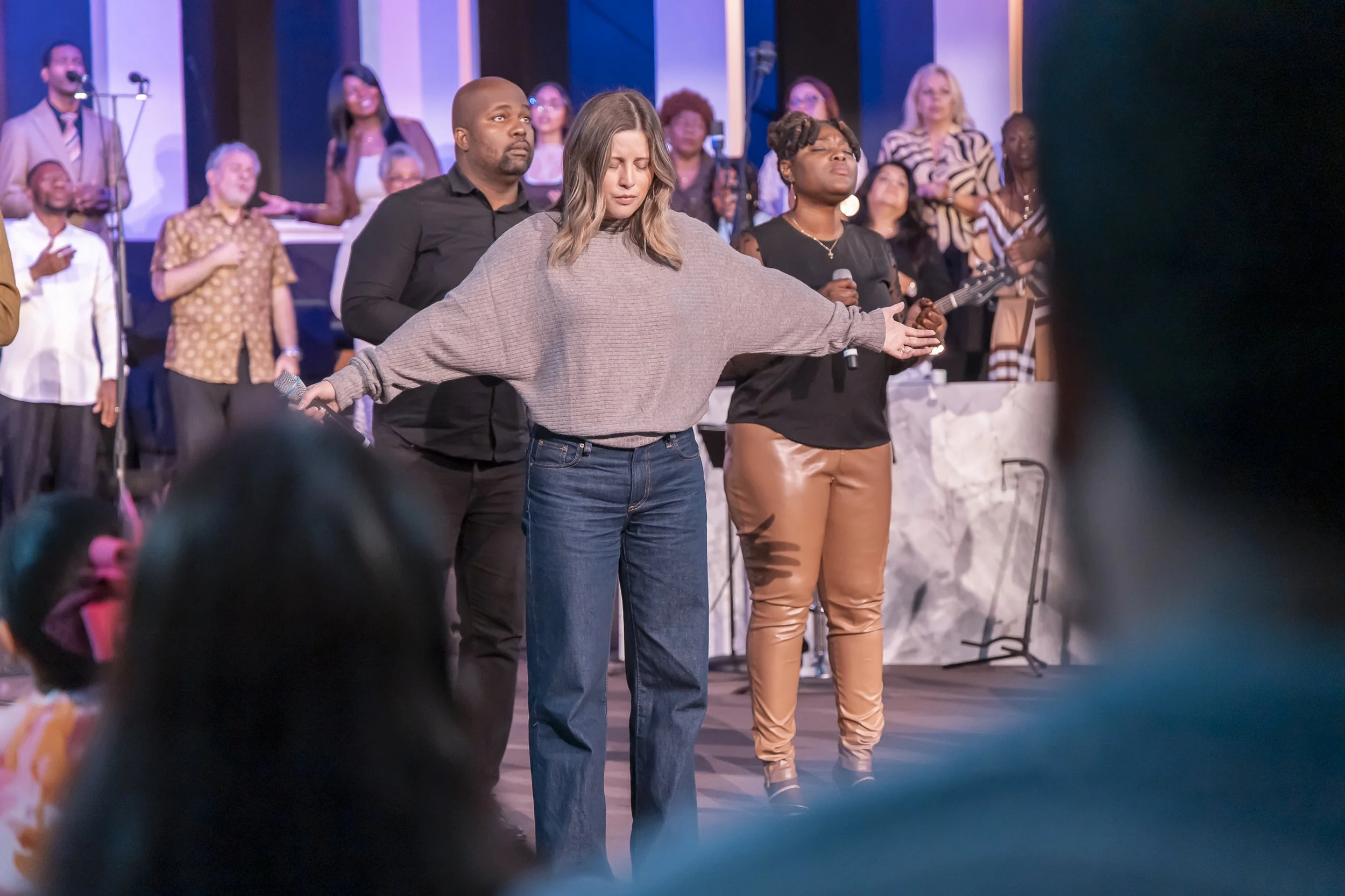 20261004 COAN SUNDAY SERVICE_EPRIDE-1000.jpg
