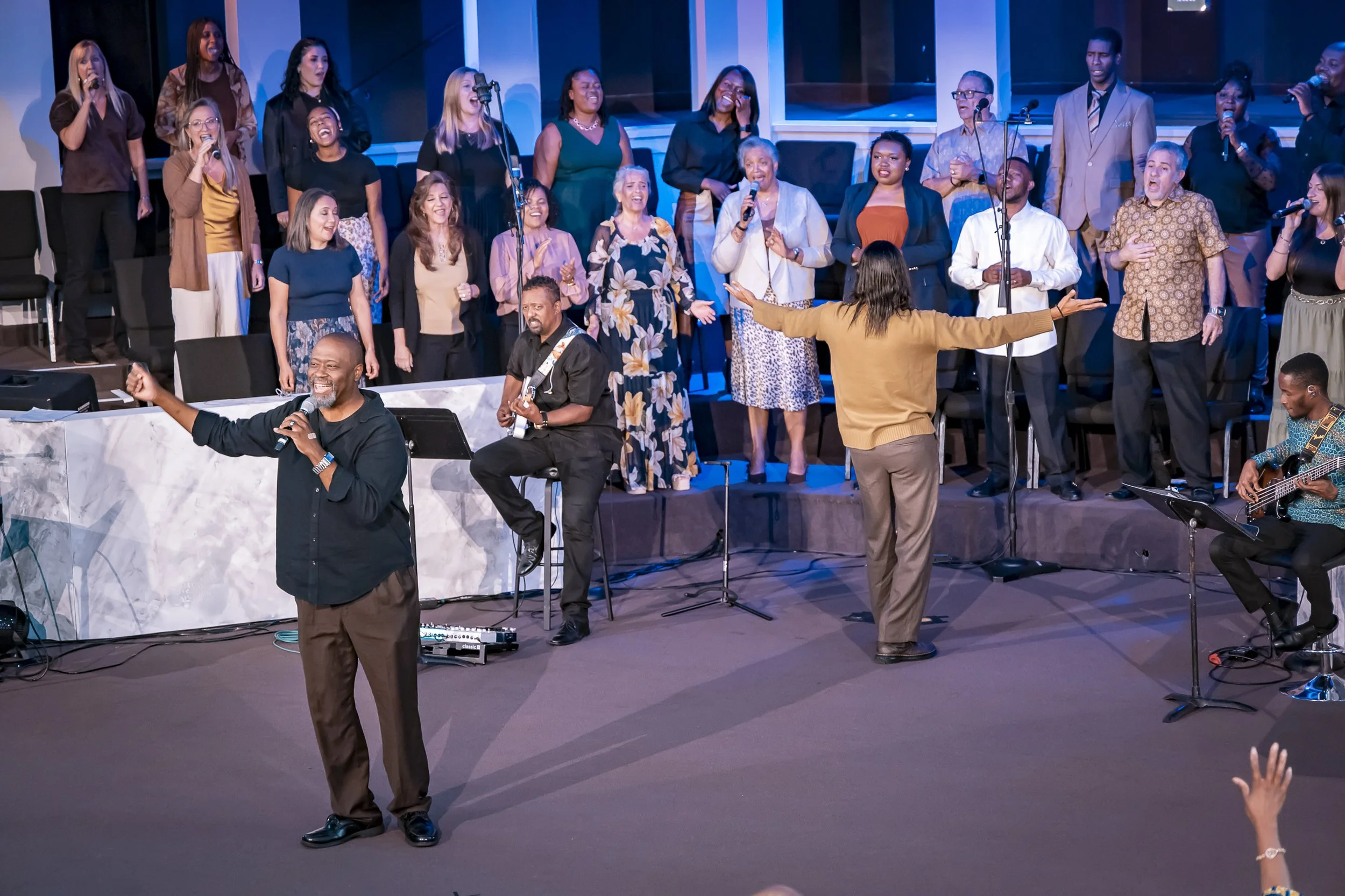 20261004 COAN SUNDAY SERVICE_EPRIDE-1073.jpg