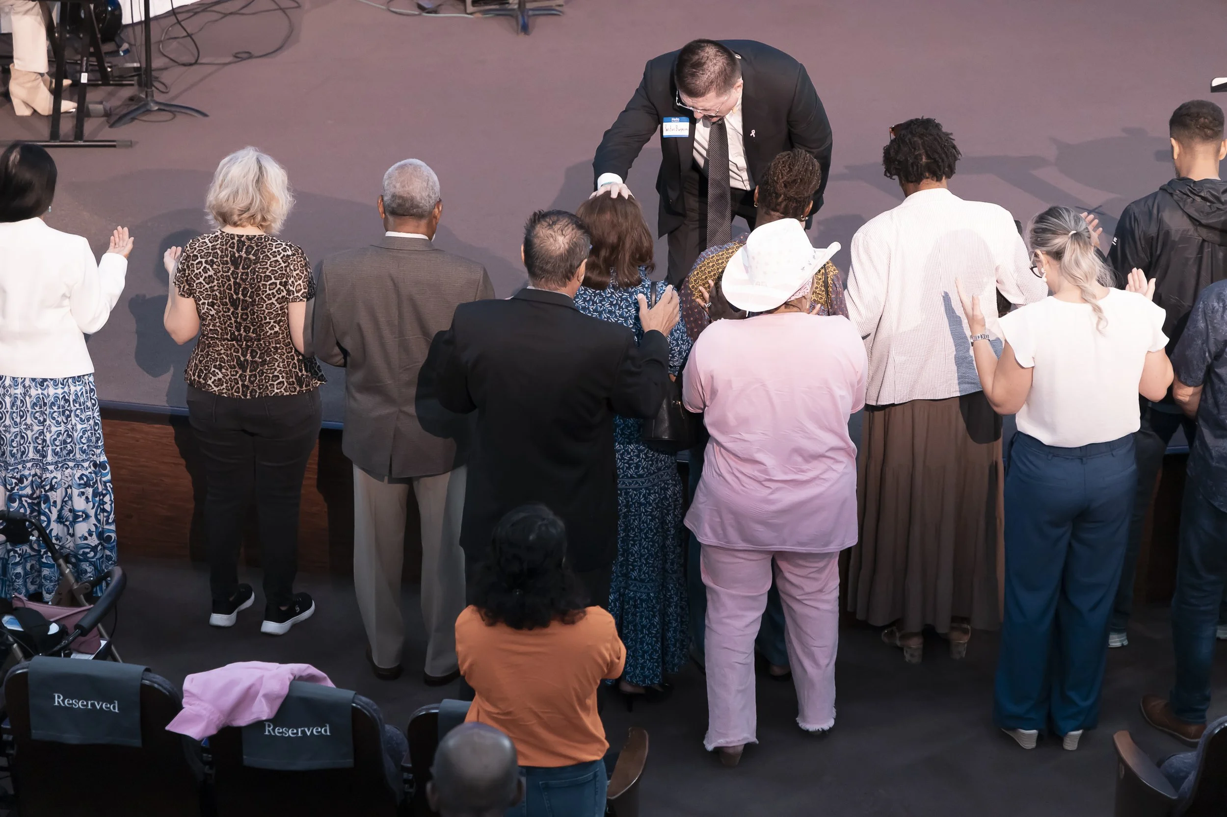 20261011 COAN SUNDAY SERVICE_EPRIDE-1887.jpg
