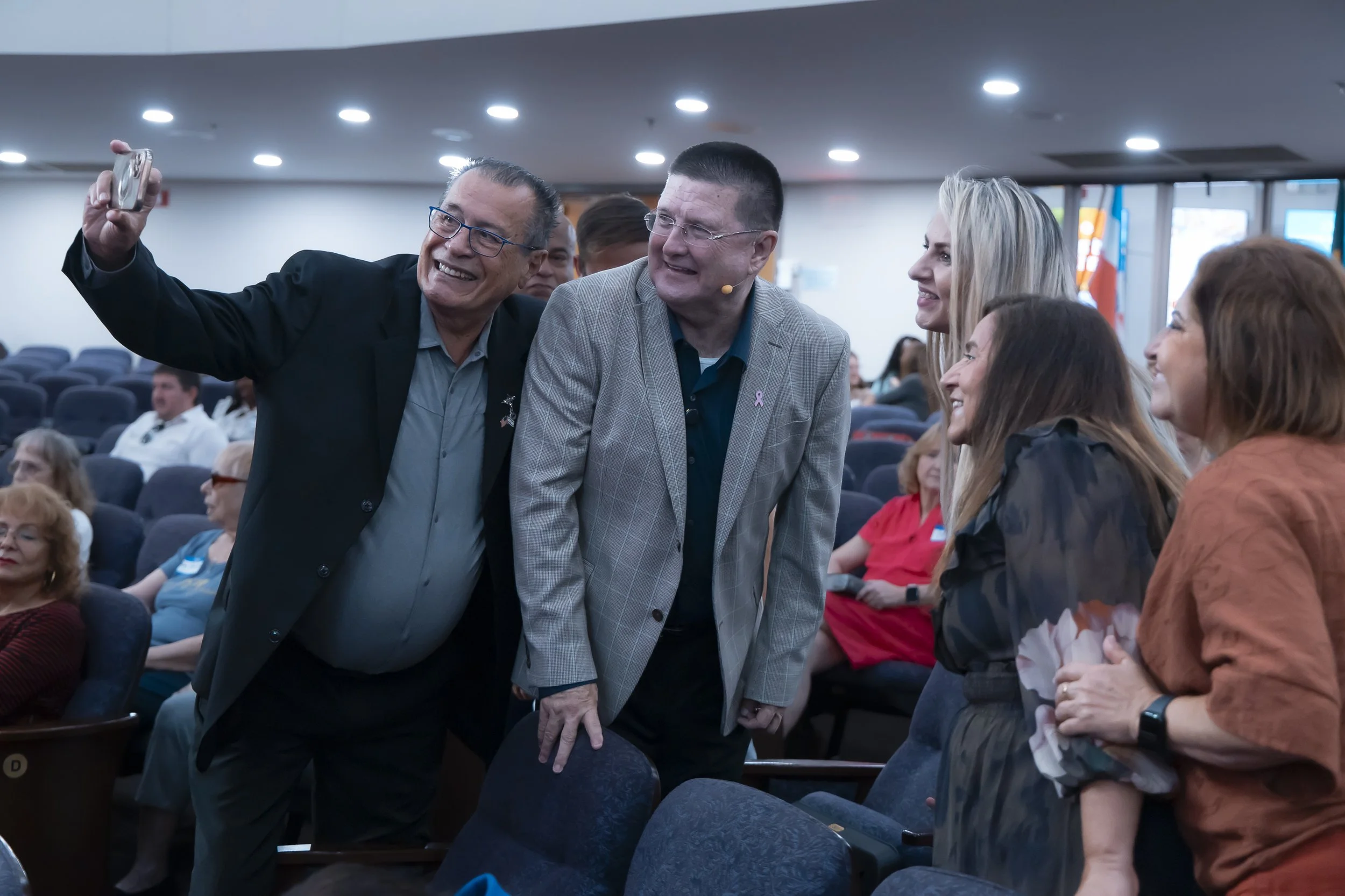 20261011 COAN SUNDAY SERVICE_EPRIDE-2076.jpg