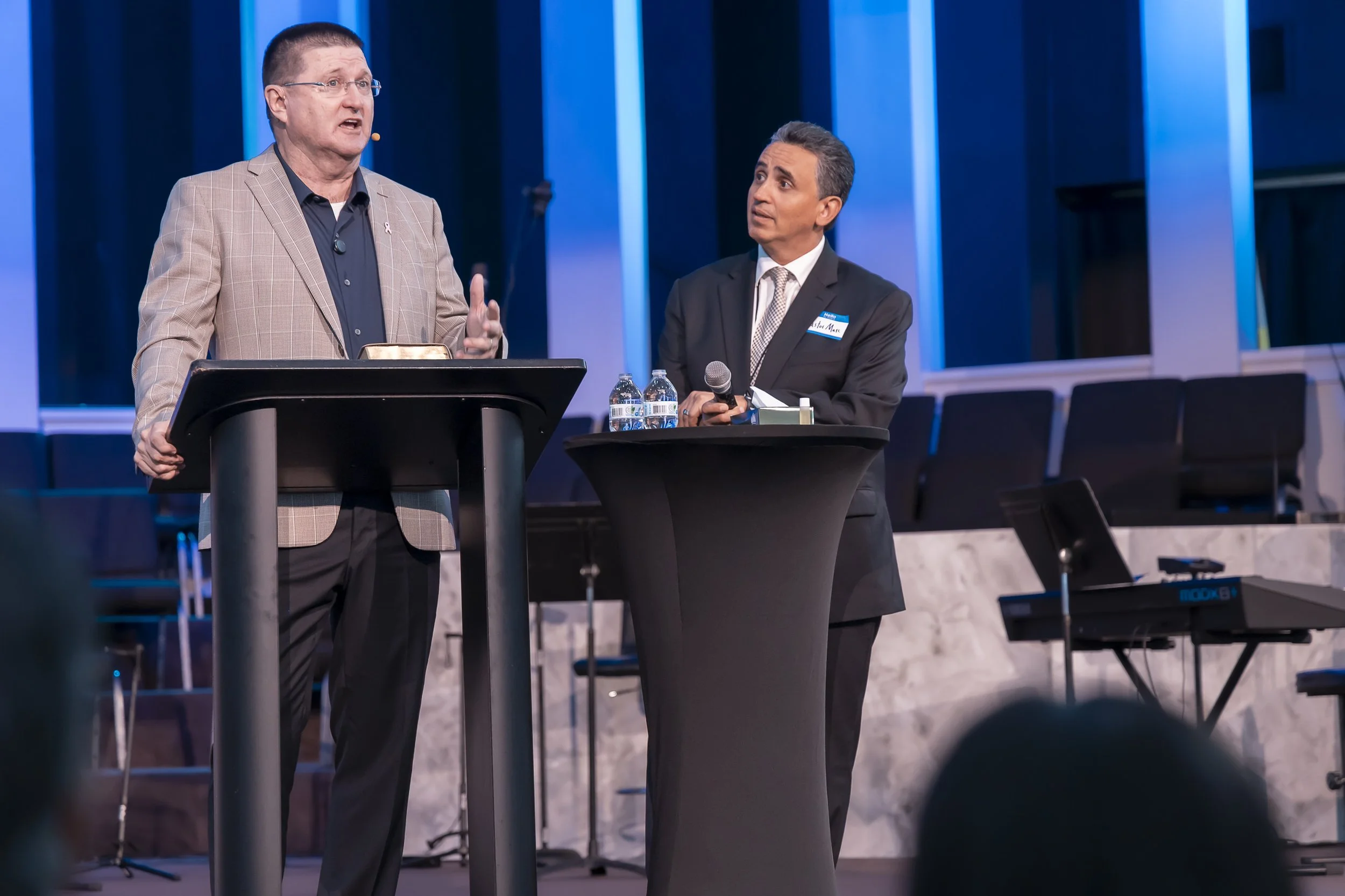 20261011 COAN SUNDAY SERVICE_EPRIDE-2114.jpg