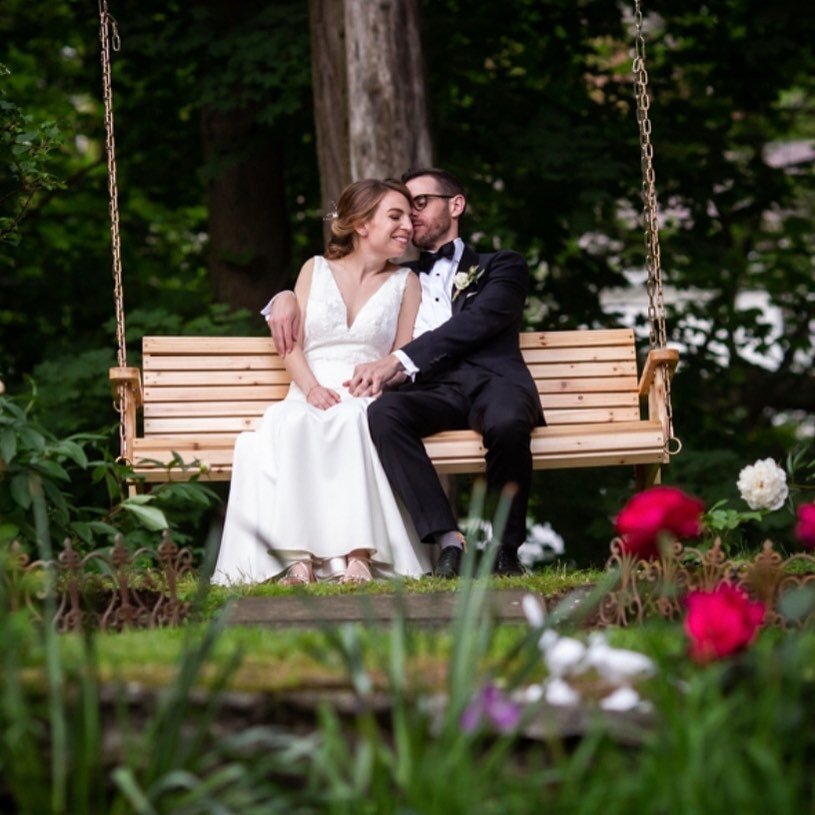 Gorgeous Secret Garden MicroWedding at a private estate in Tarrytown. Photo credit: @feminaphotodesign #westchesterweddings #hudsonvalleywedding #outdoorwedding #bride #bestofwestchester #microwedding #hudsonvalleymicrowedding #bestoftheknot