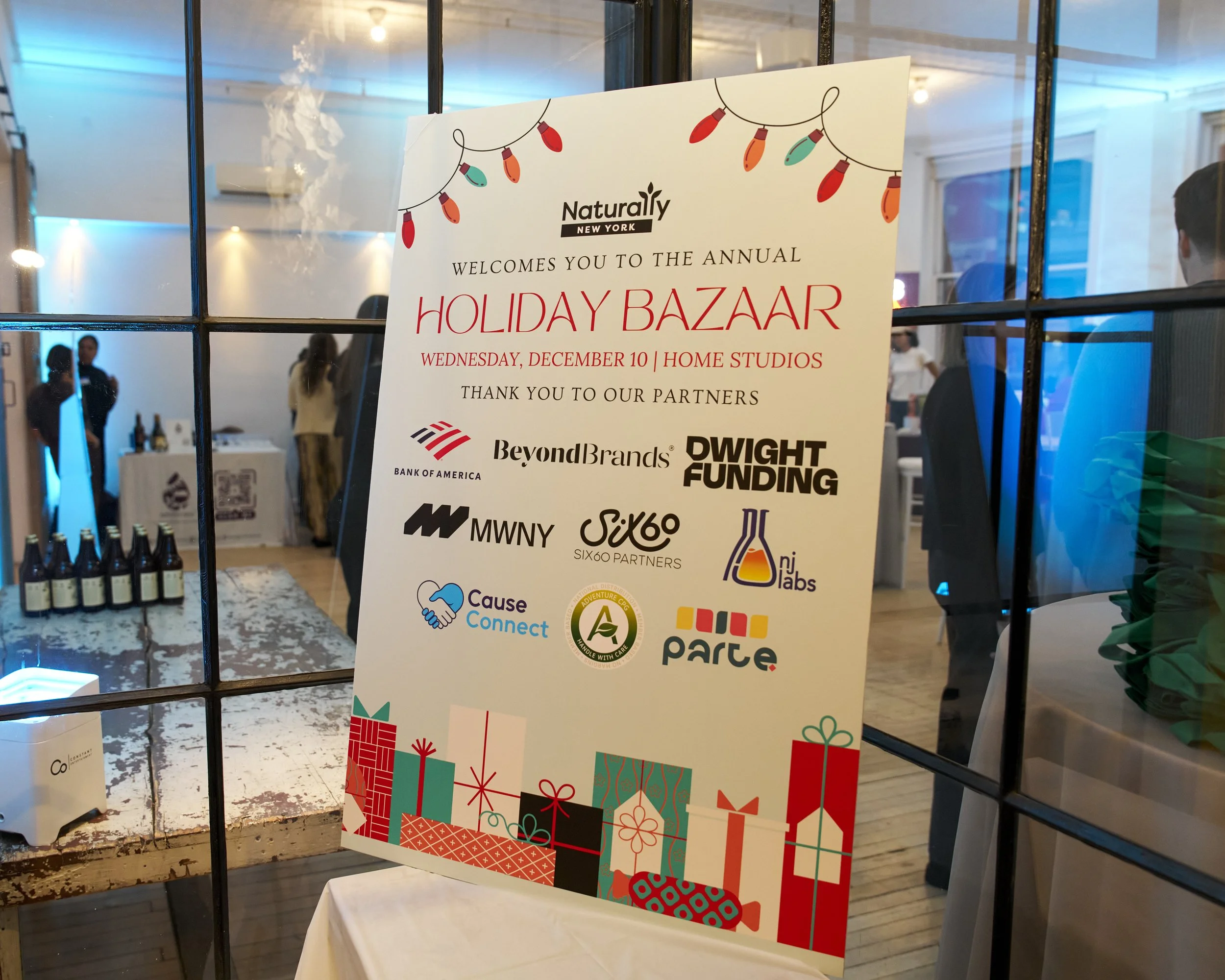 Holiday_Bazaar_001.jpg