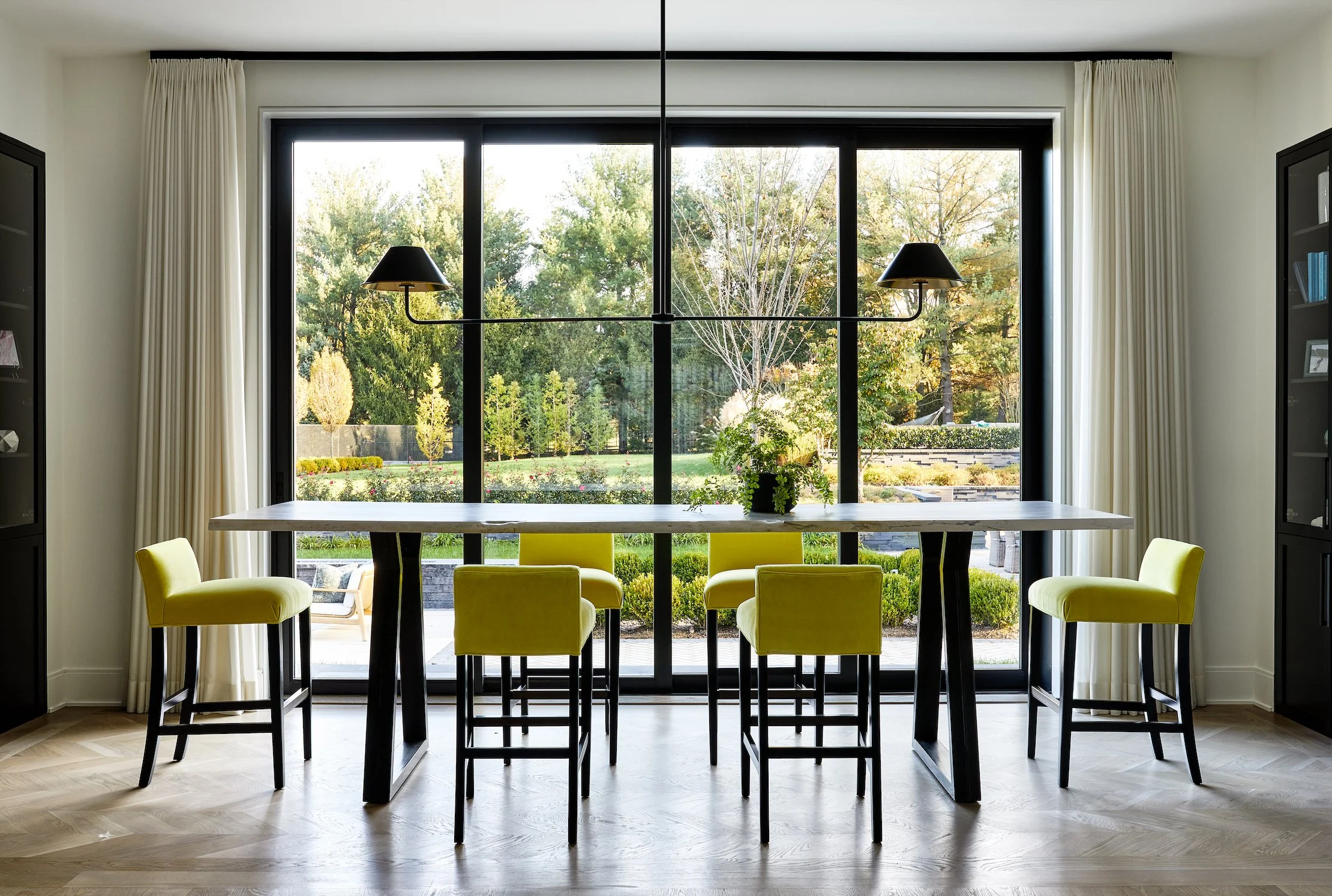 16 - Long table.jpg