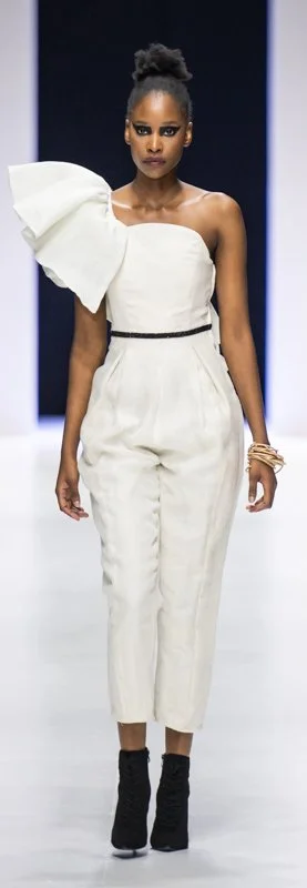 SAFWSS23_Lunar SAFW-9.jpg
