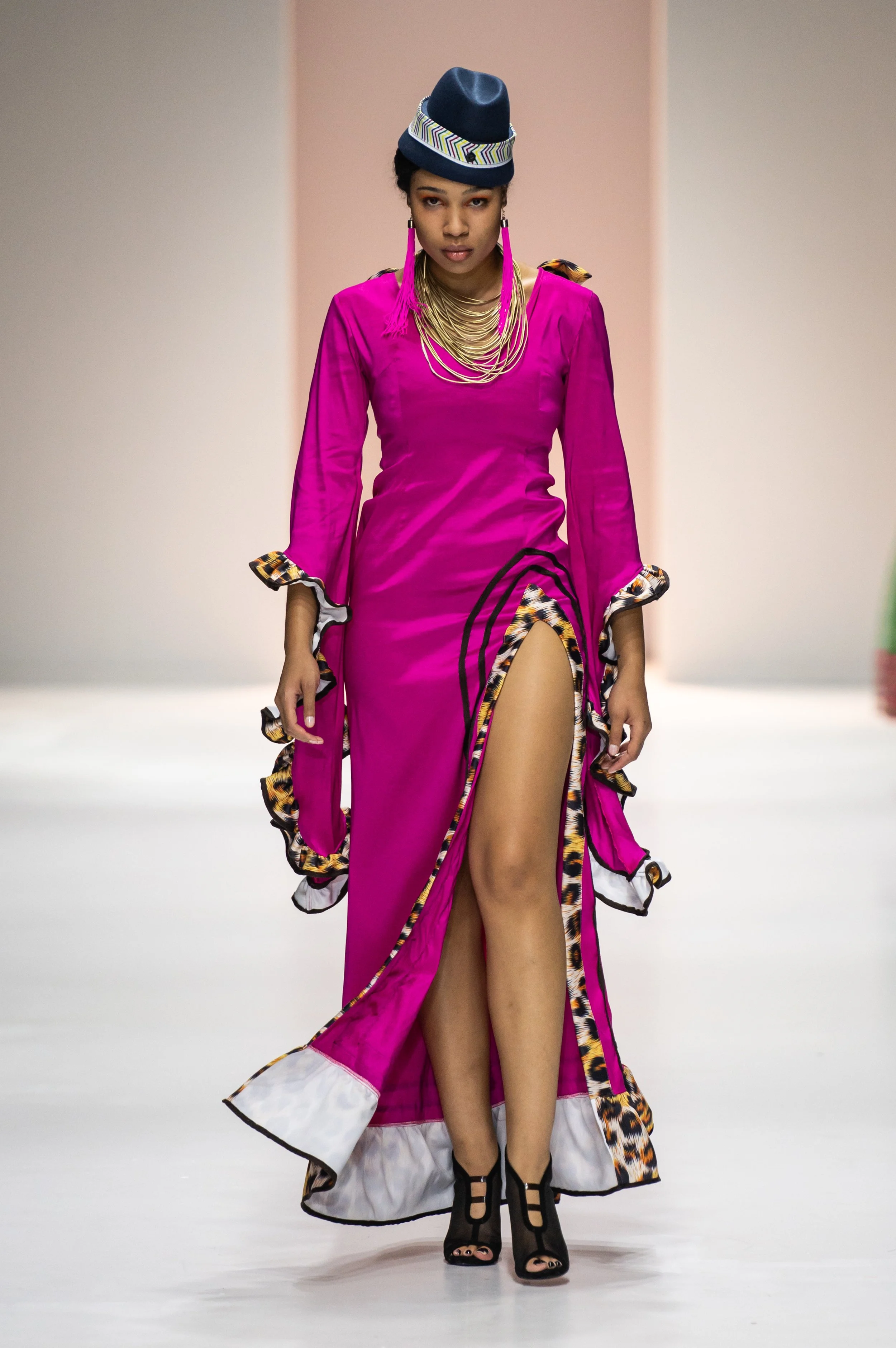 SAFWSS23_SunGoddess-19.jpg