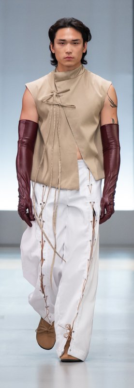 SAFW AW25 WaalId-3 SAFW.jpg
