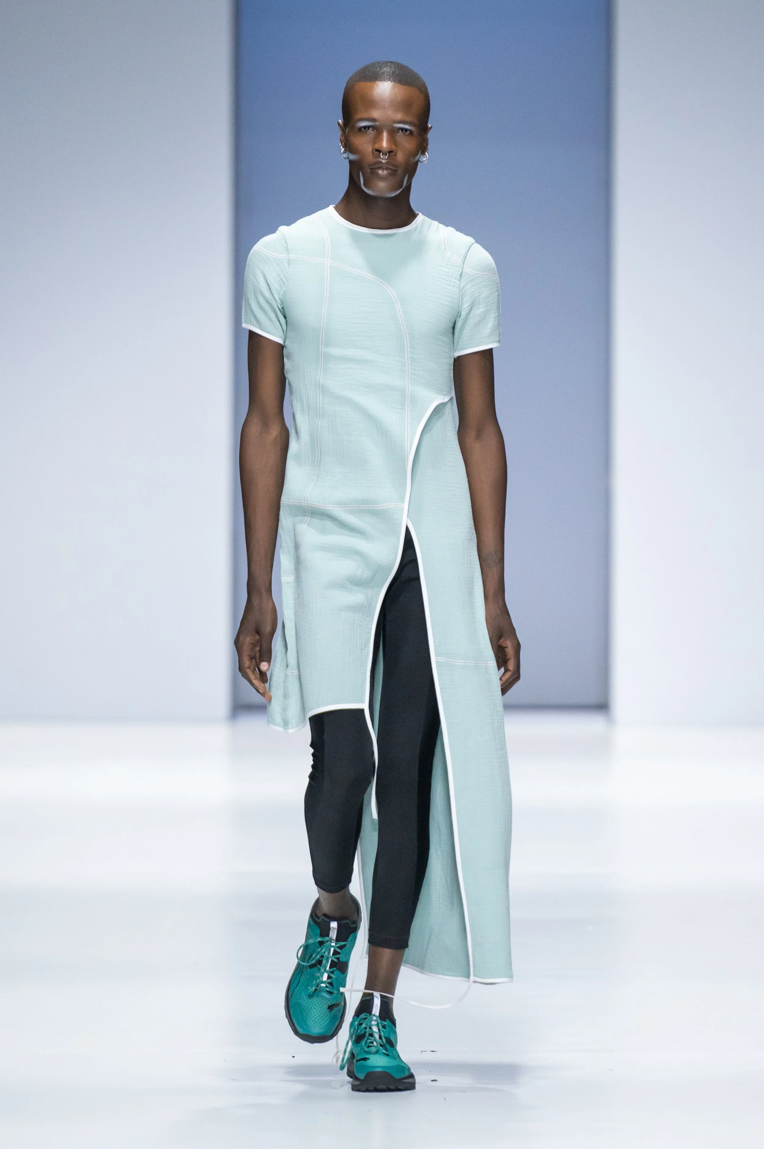 SAFW AW23_Day2 Oppo NtandoXV-6.jpg