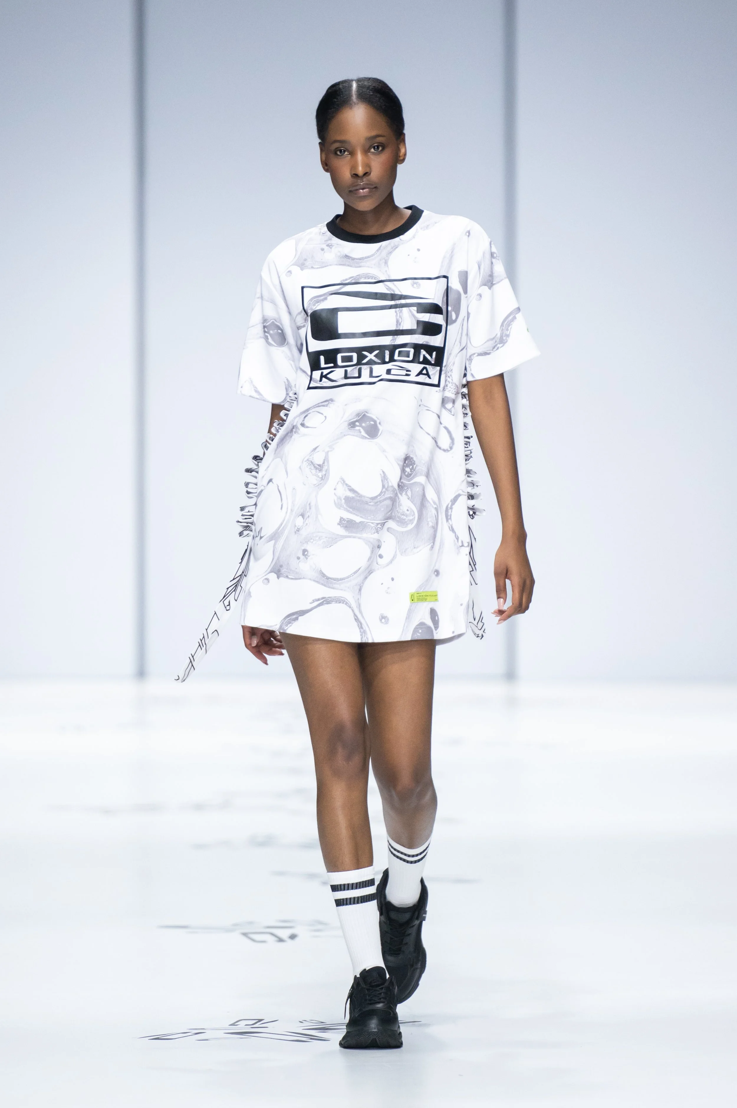 SAFW AW23 Oct22 Day 3 Luxion Kulca-4.jpg