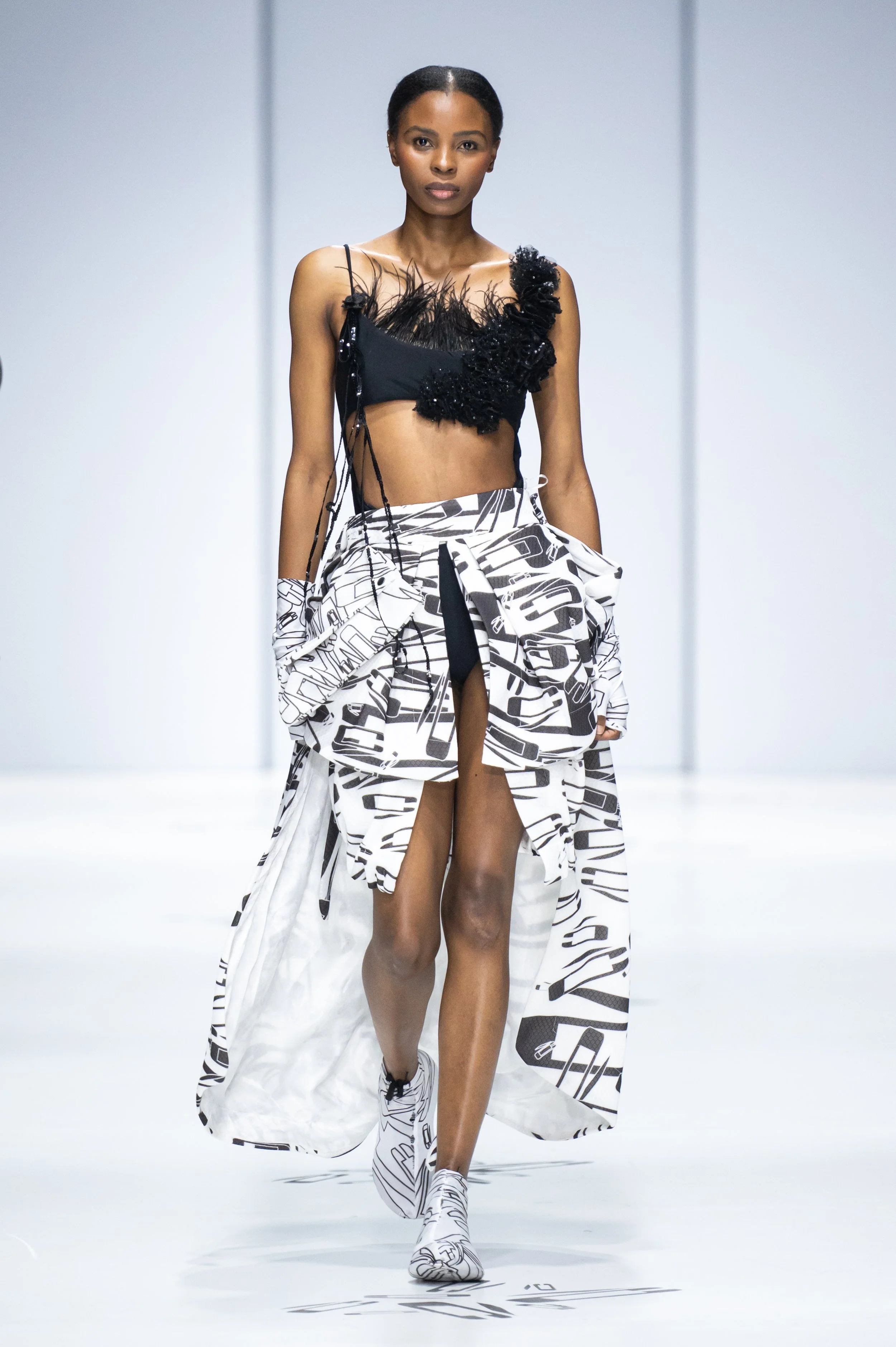 SAFW AW23 Oct22 Day 3 Luxion Kulca-33.jpg