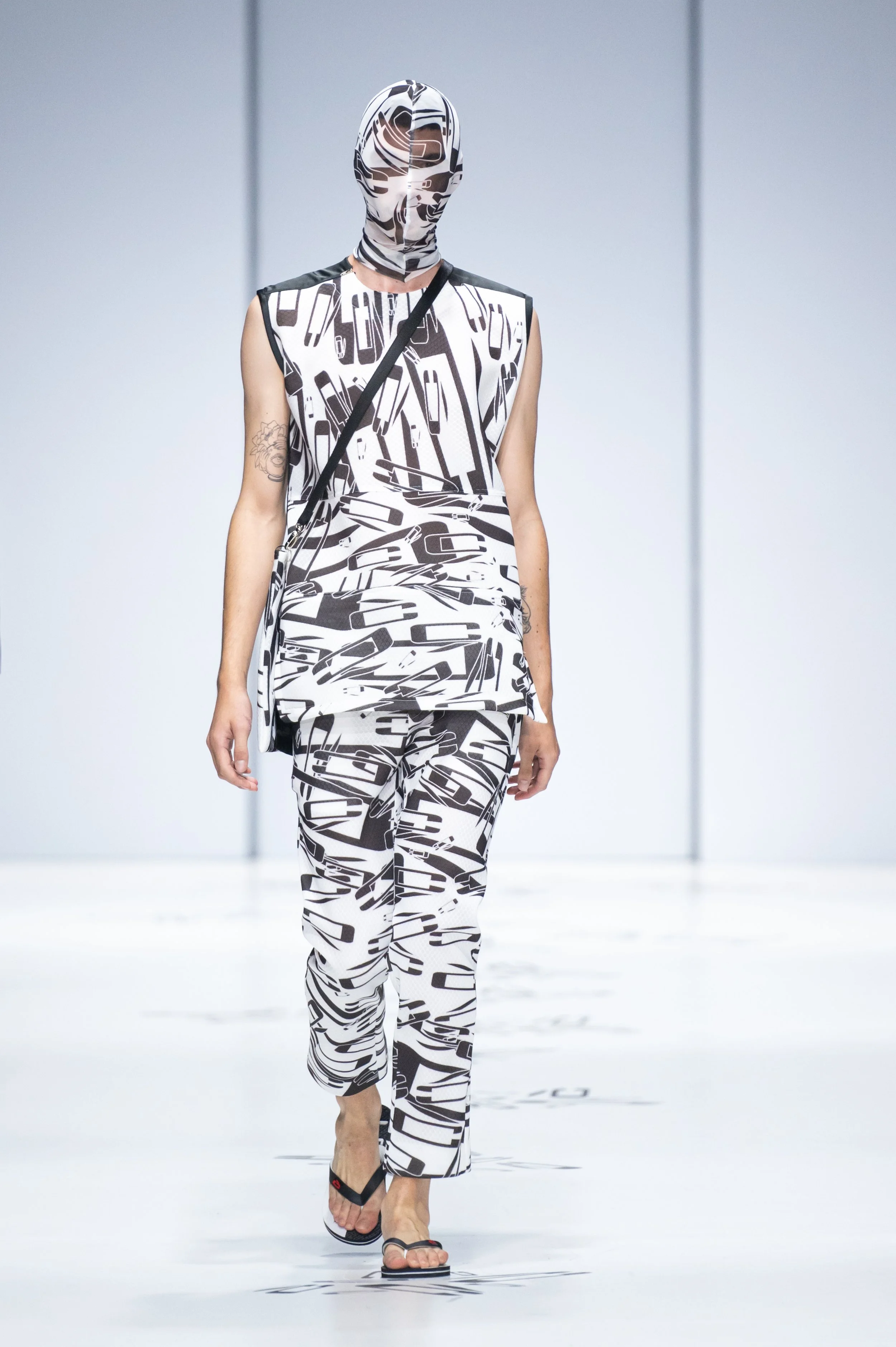 SAFW AW23 Oct22 Day 3 Luxion Kulca-39.jpg