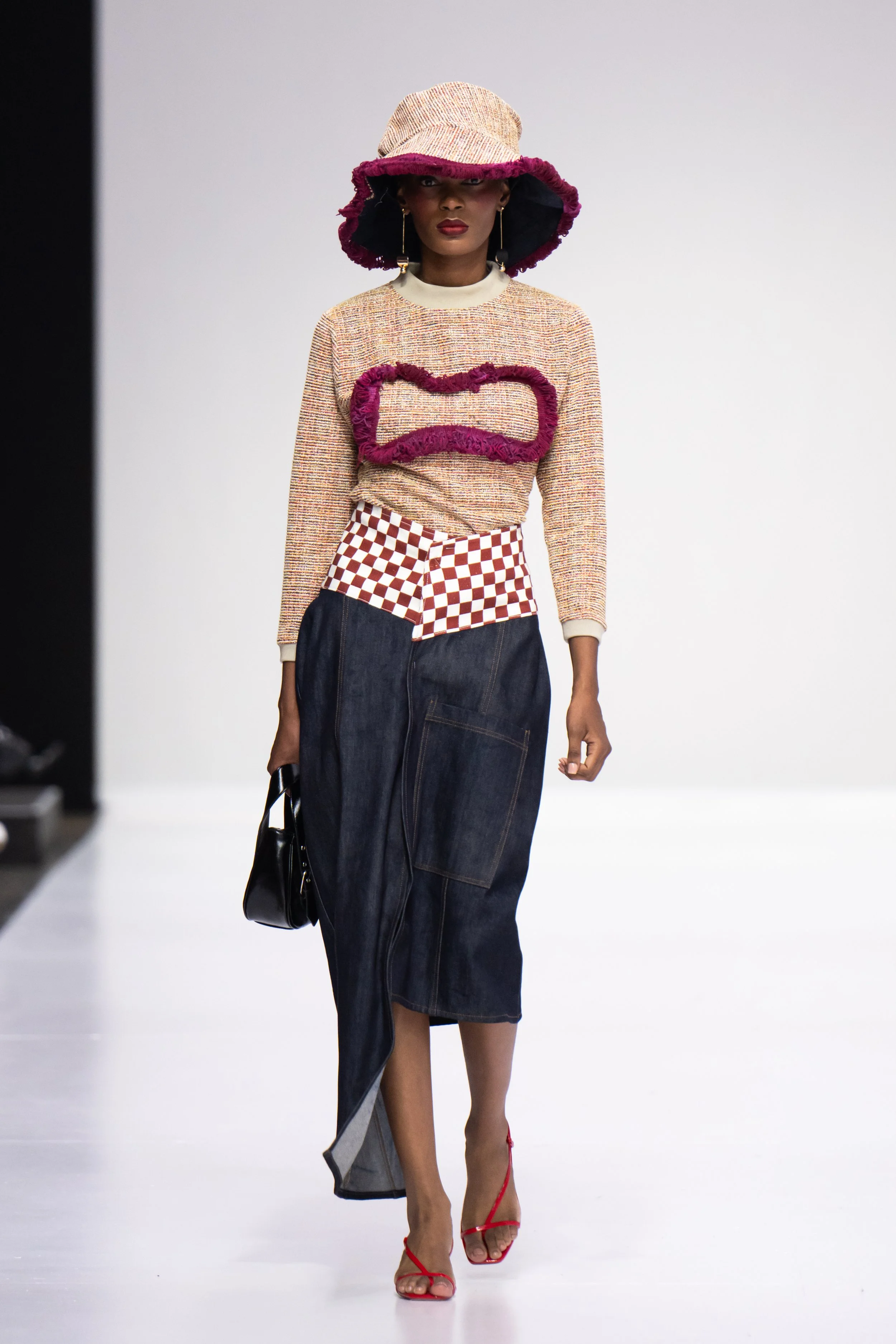 SAFW_AW24_VNTU-3.jpg
