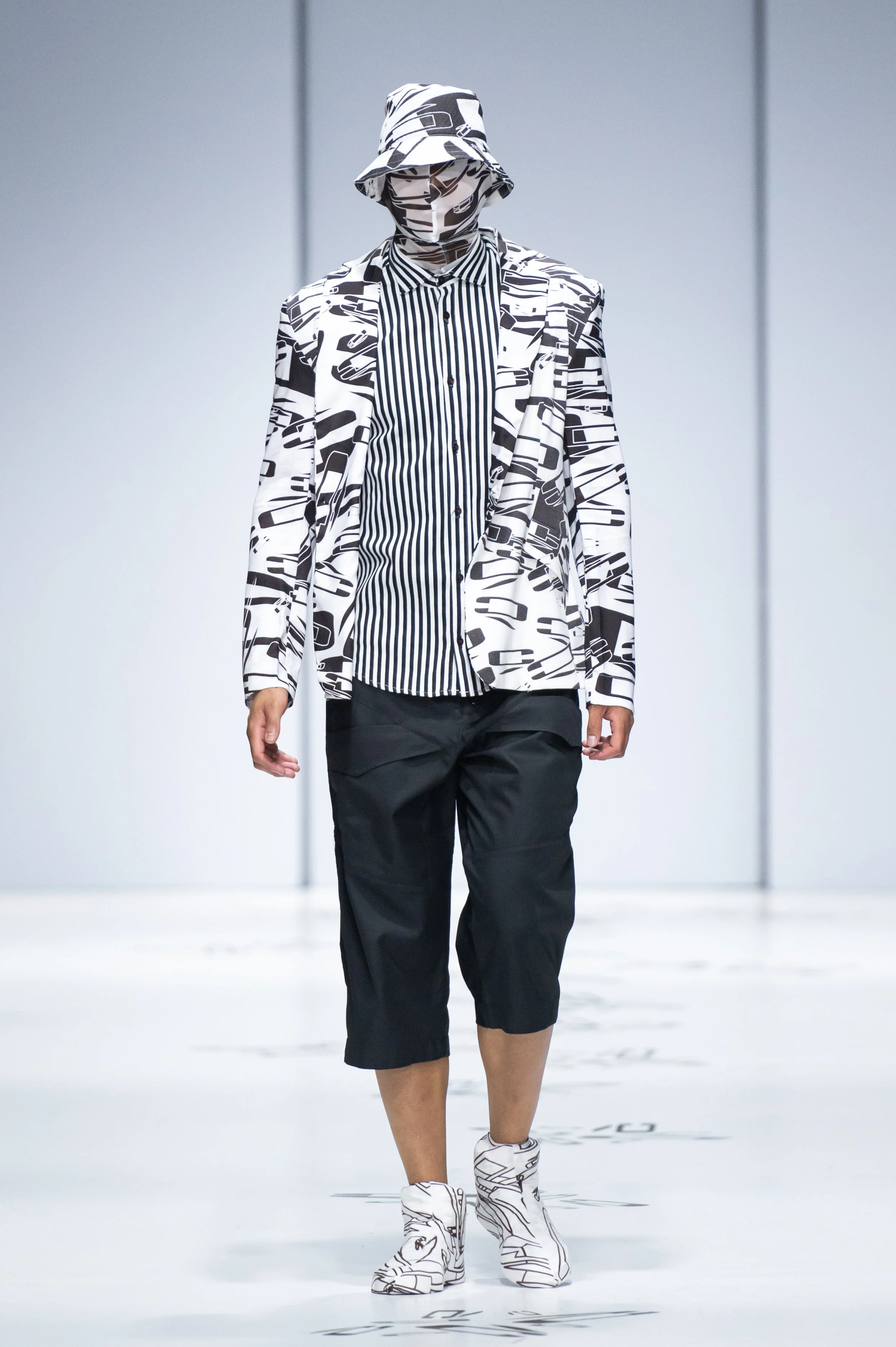 SAFW AW23 Oct22 Day 3 Luxion Kulca-37.jpg