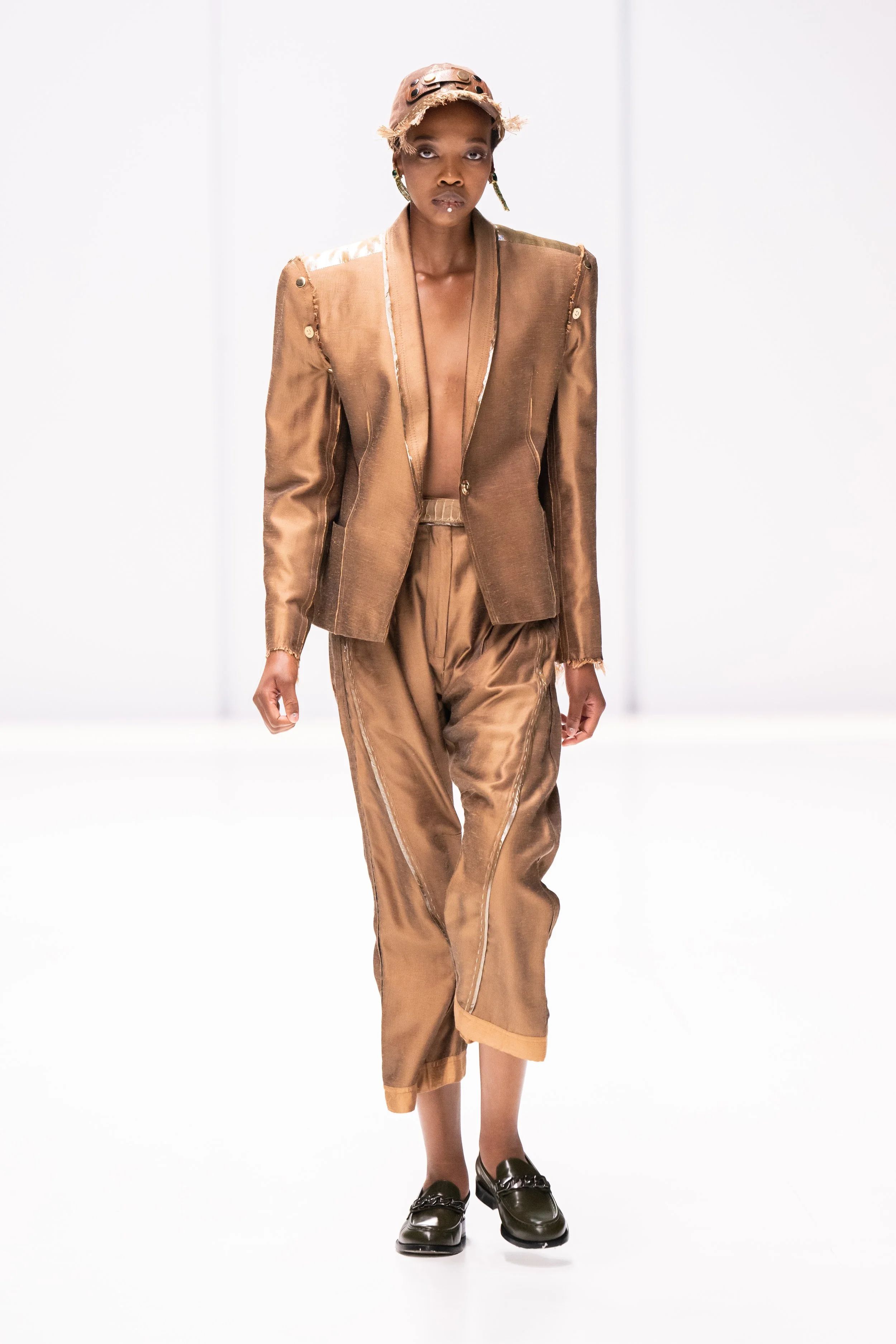 SAFW_SS24_Viviers-17-2.jpg