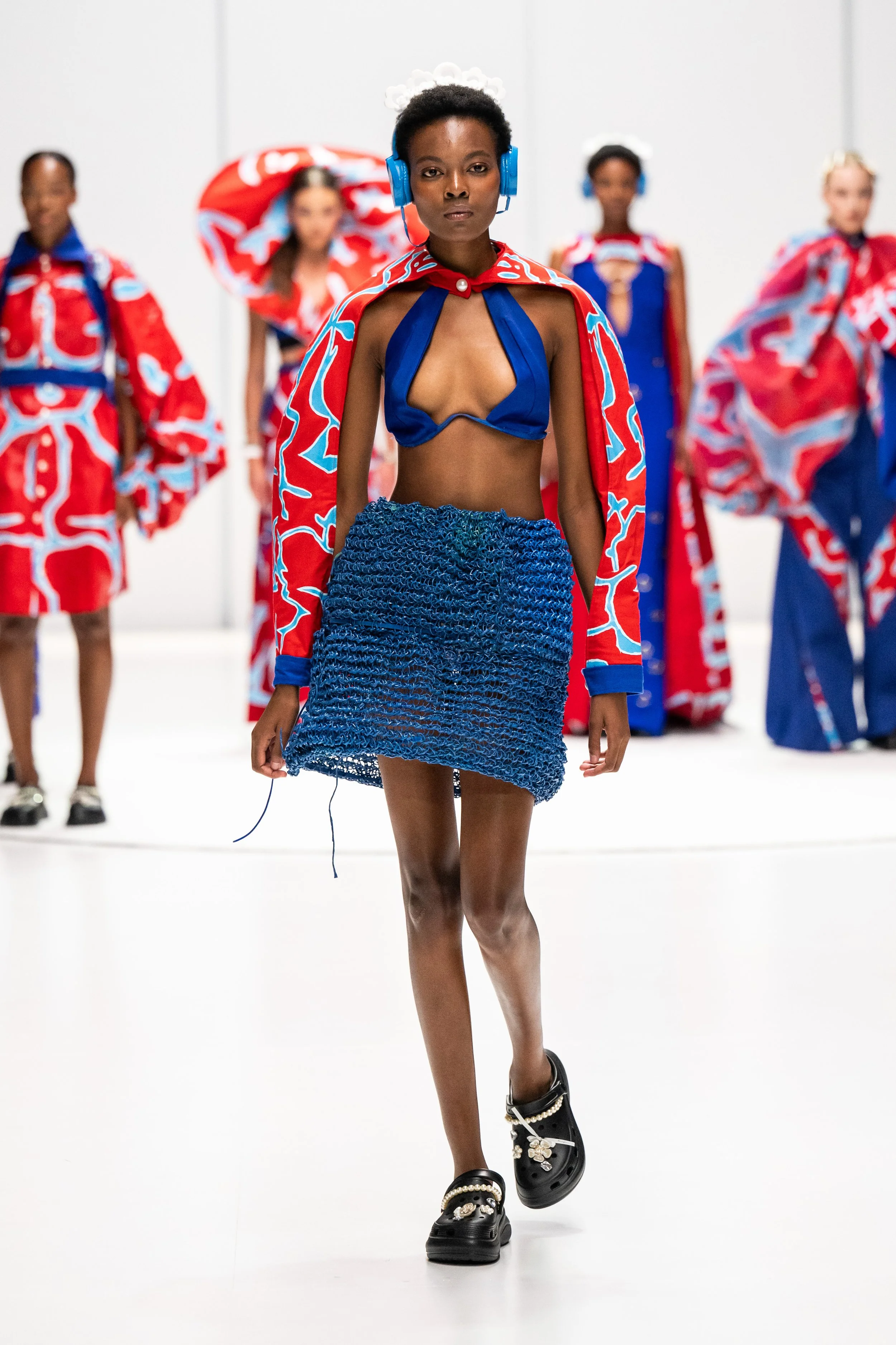 SAFW_SS24_reinaMajoko-1.jpg