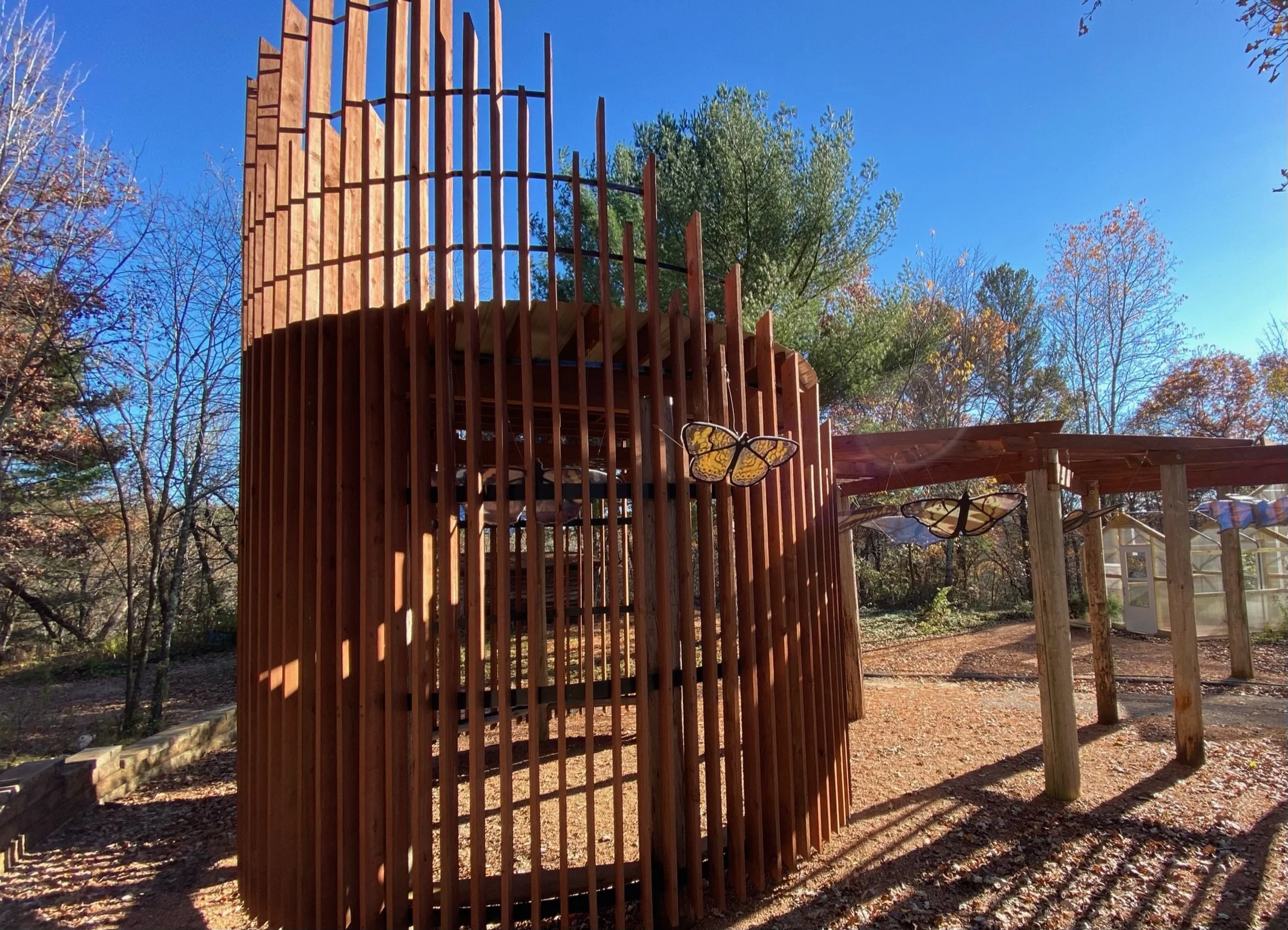 attention to horizontal & vertical space