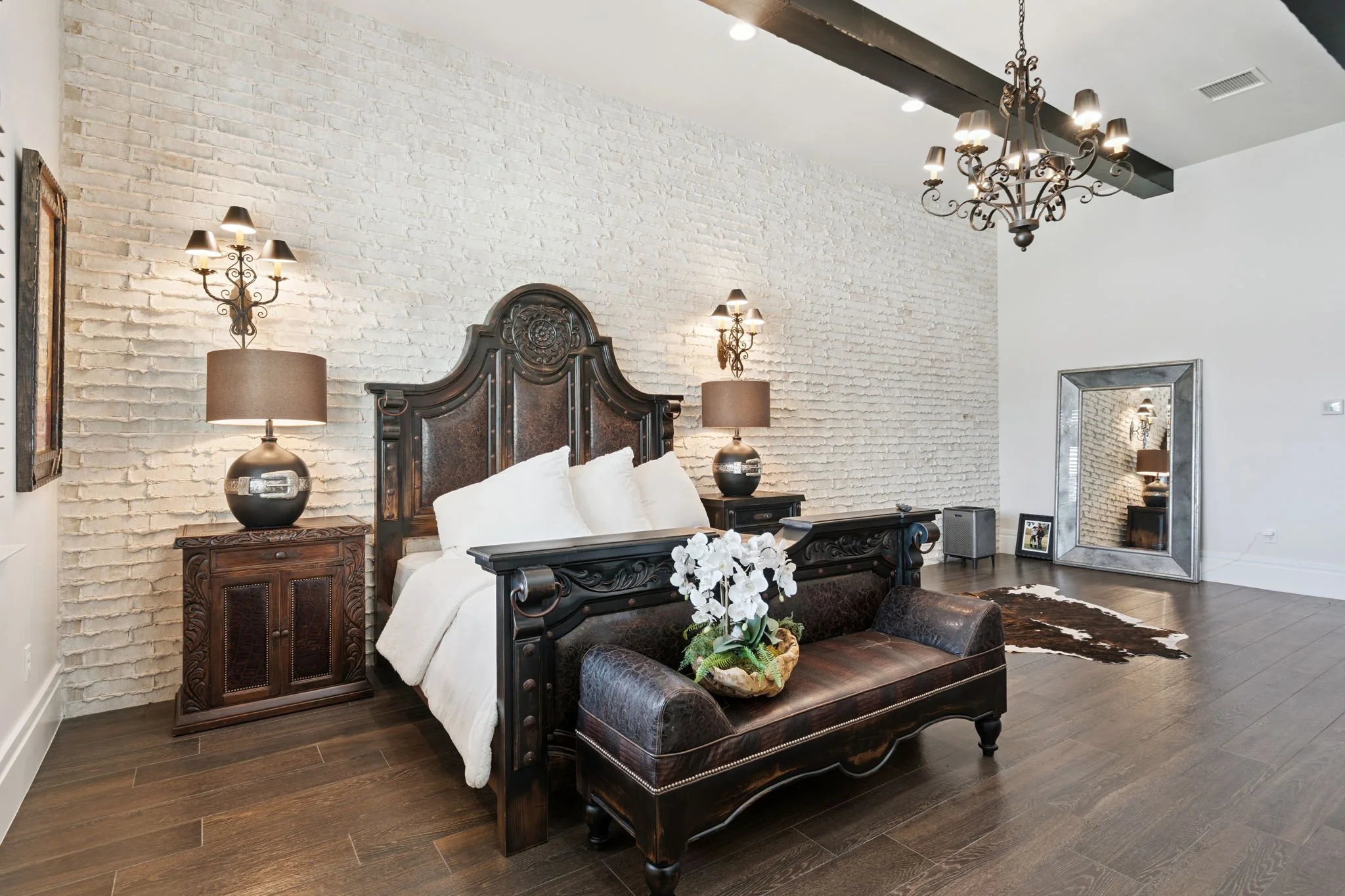 41-web-or-mls-5950 Western Star Dr 41.jpg