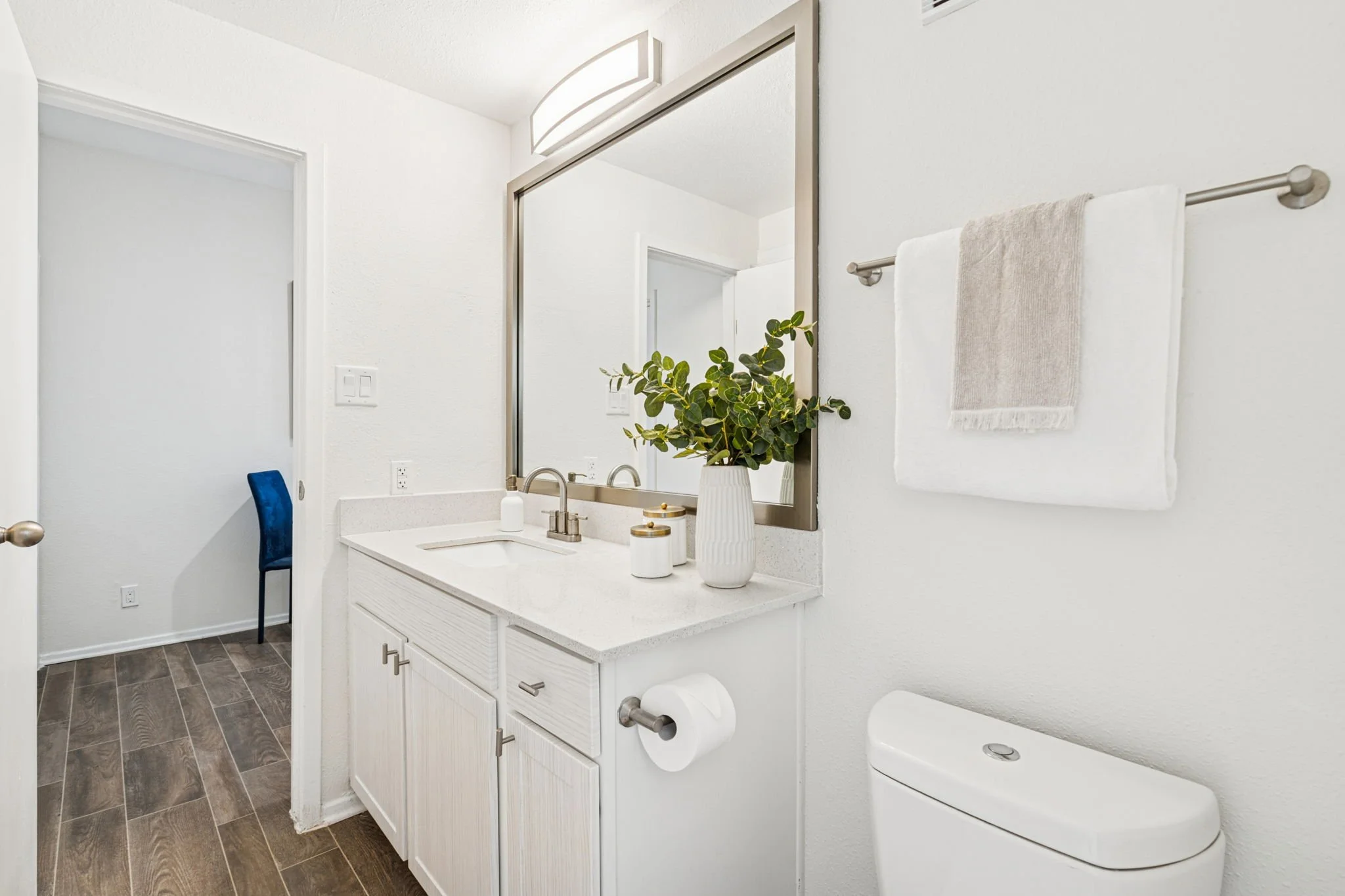 56-web-or-mls-1290 Hidden Ridge-56.jpg