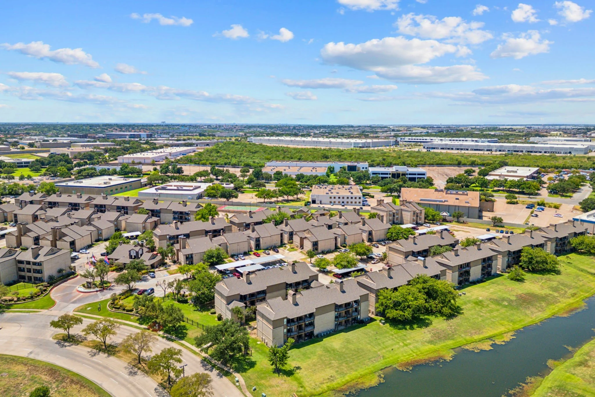 38-web-or-mls-1290 Hidden Ridge-38.jpg