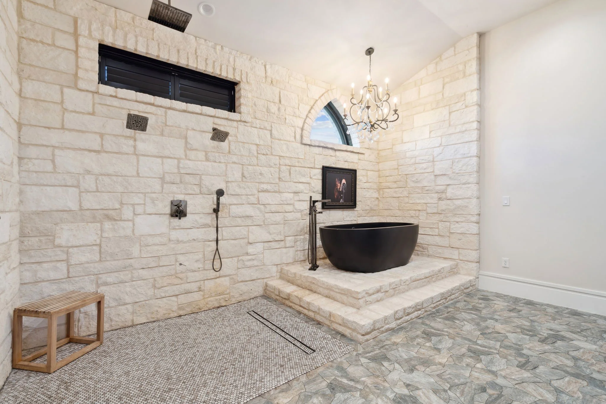 28-web-or-mls-5950 Western Star Dr 28.jpg