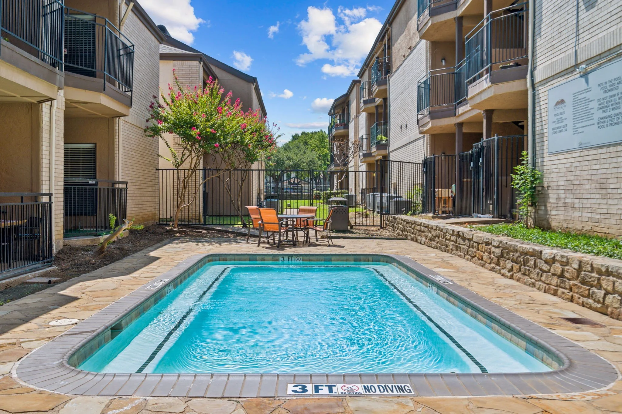 26-web-or-mls-1290 Hidden Ridge-26.jpg