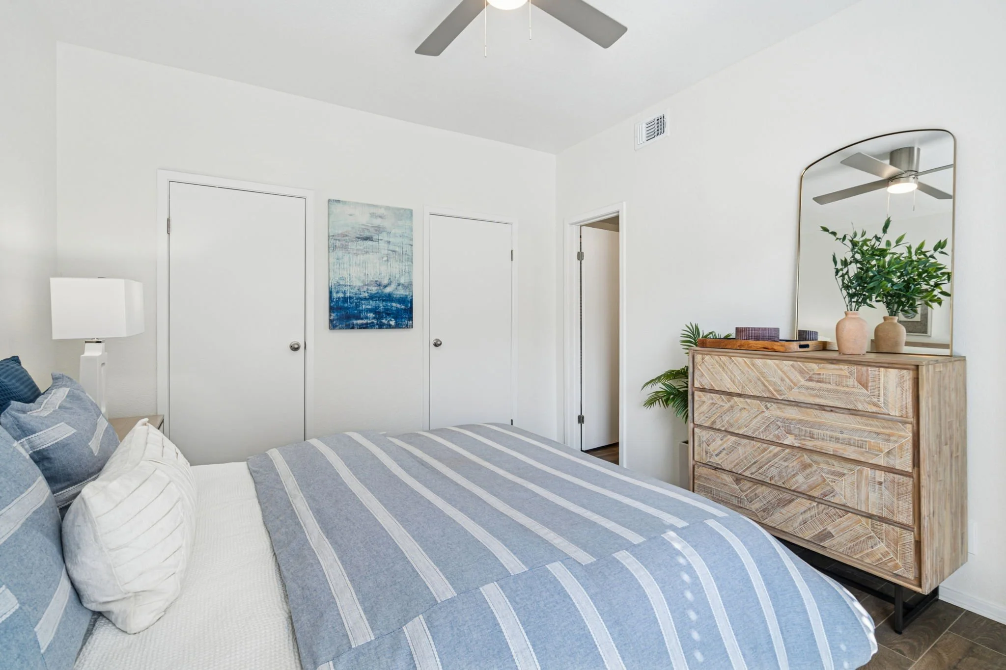 55-web-or-mls-1290 Hidden Ridge-55.jpg