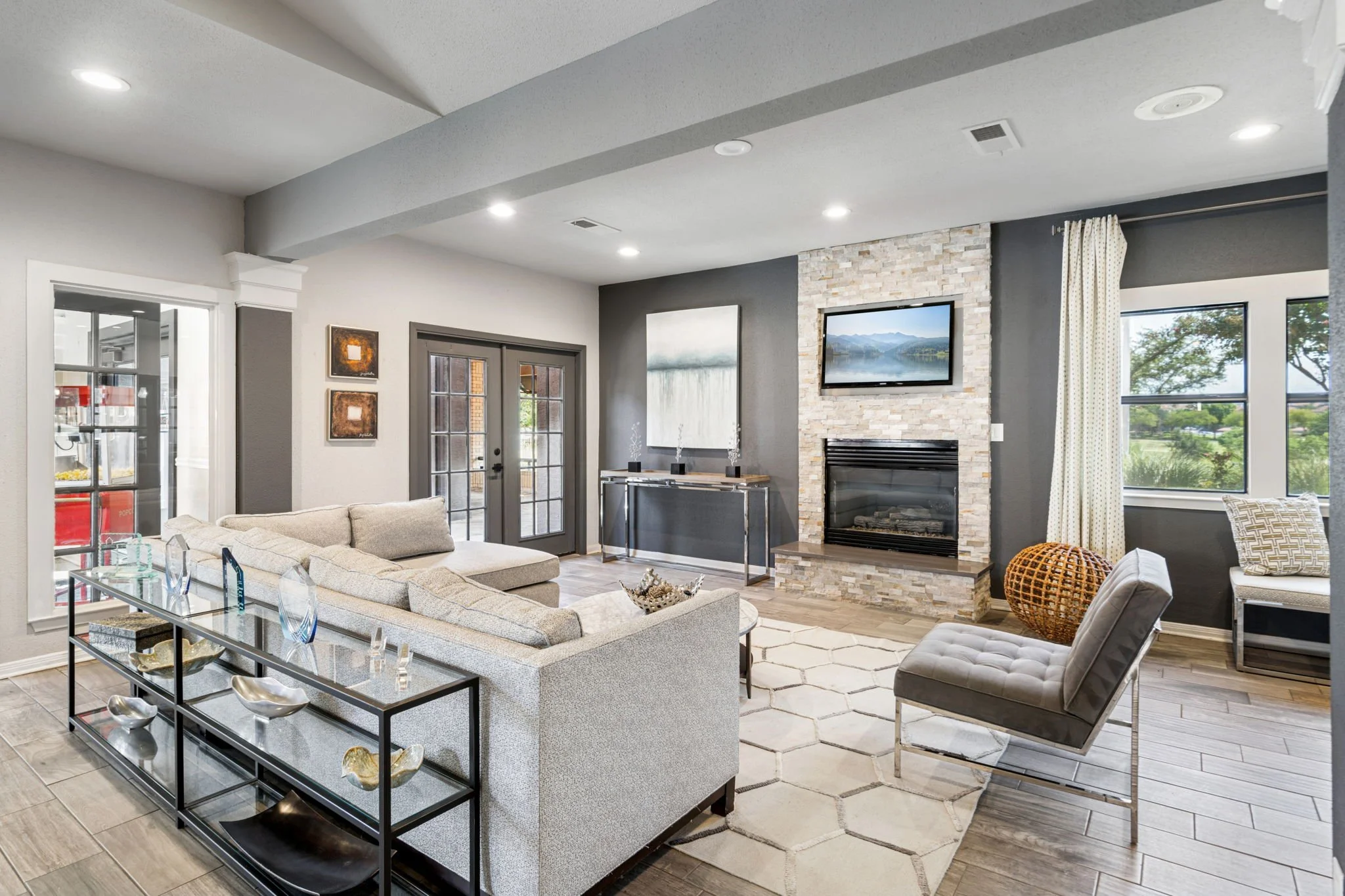 5-web-or-mls-1290 Hidden Ridge-5.jpg