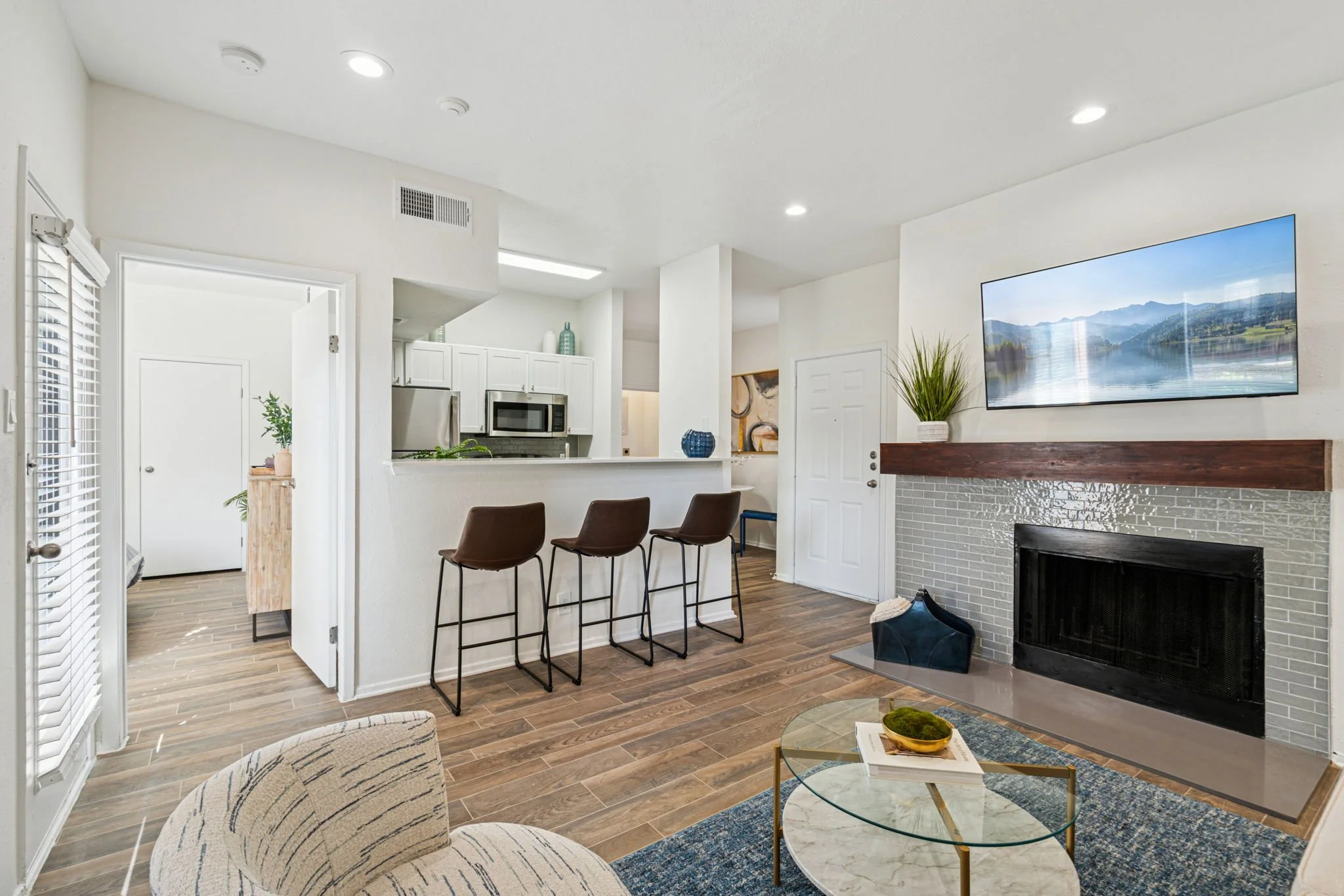 44-web-or-mls-1290 Hidden Ridge-44.jpg