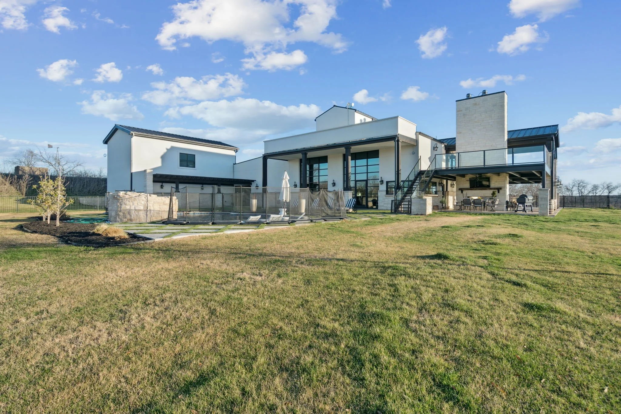 55-web-or-mls-5950 Western Star Dr 55.jpg