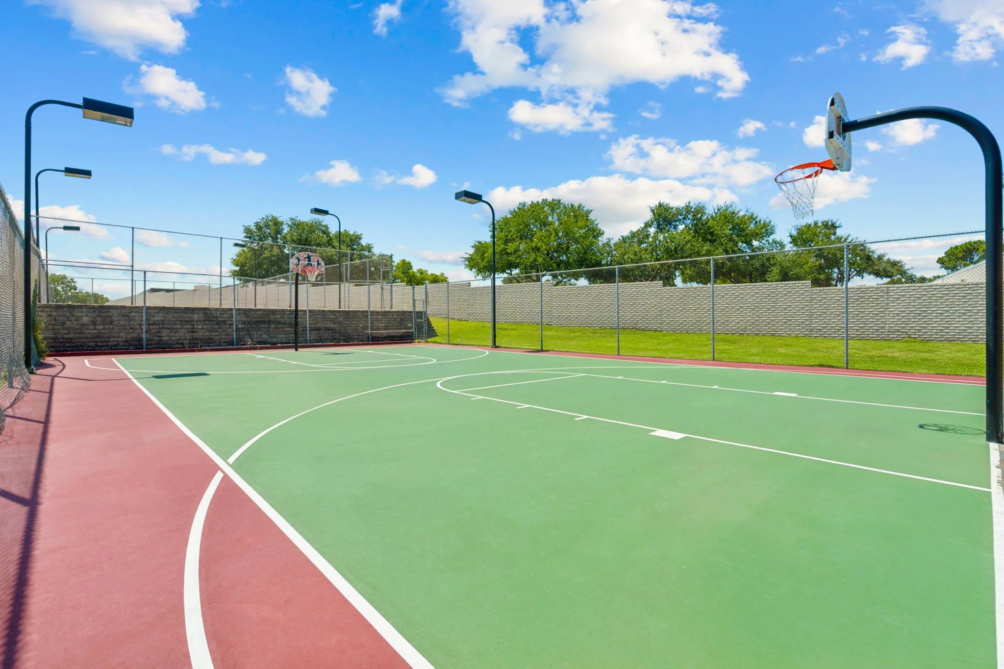 34-web-or-mls-1290 Hidden Ridge-34.jpg