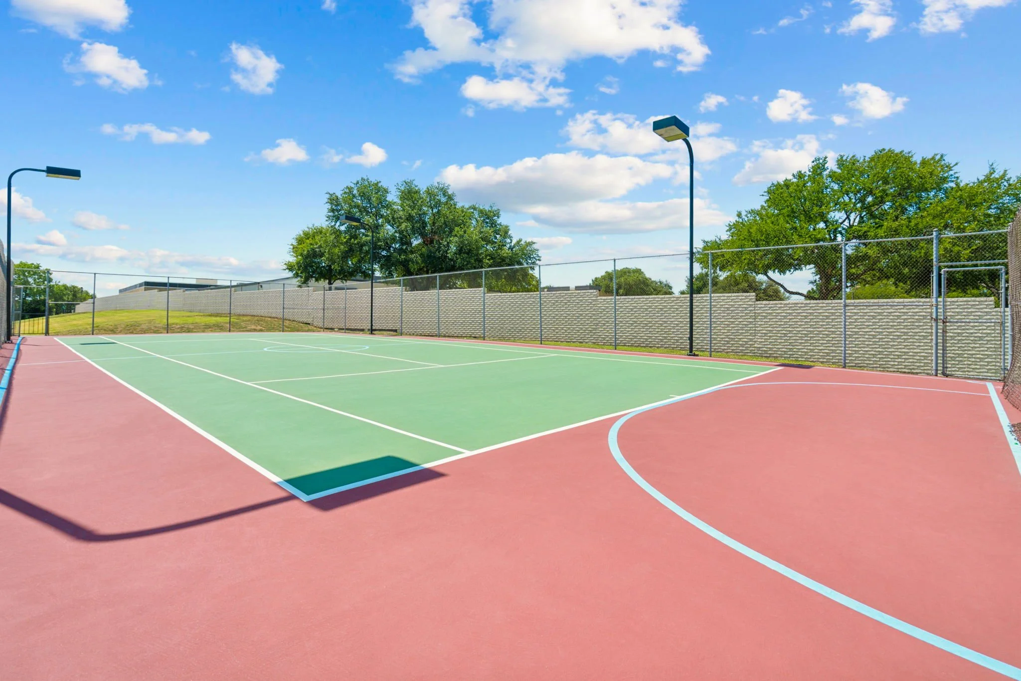 35-web-or-mls-1290 Hidden Ridge-35.jpg