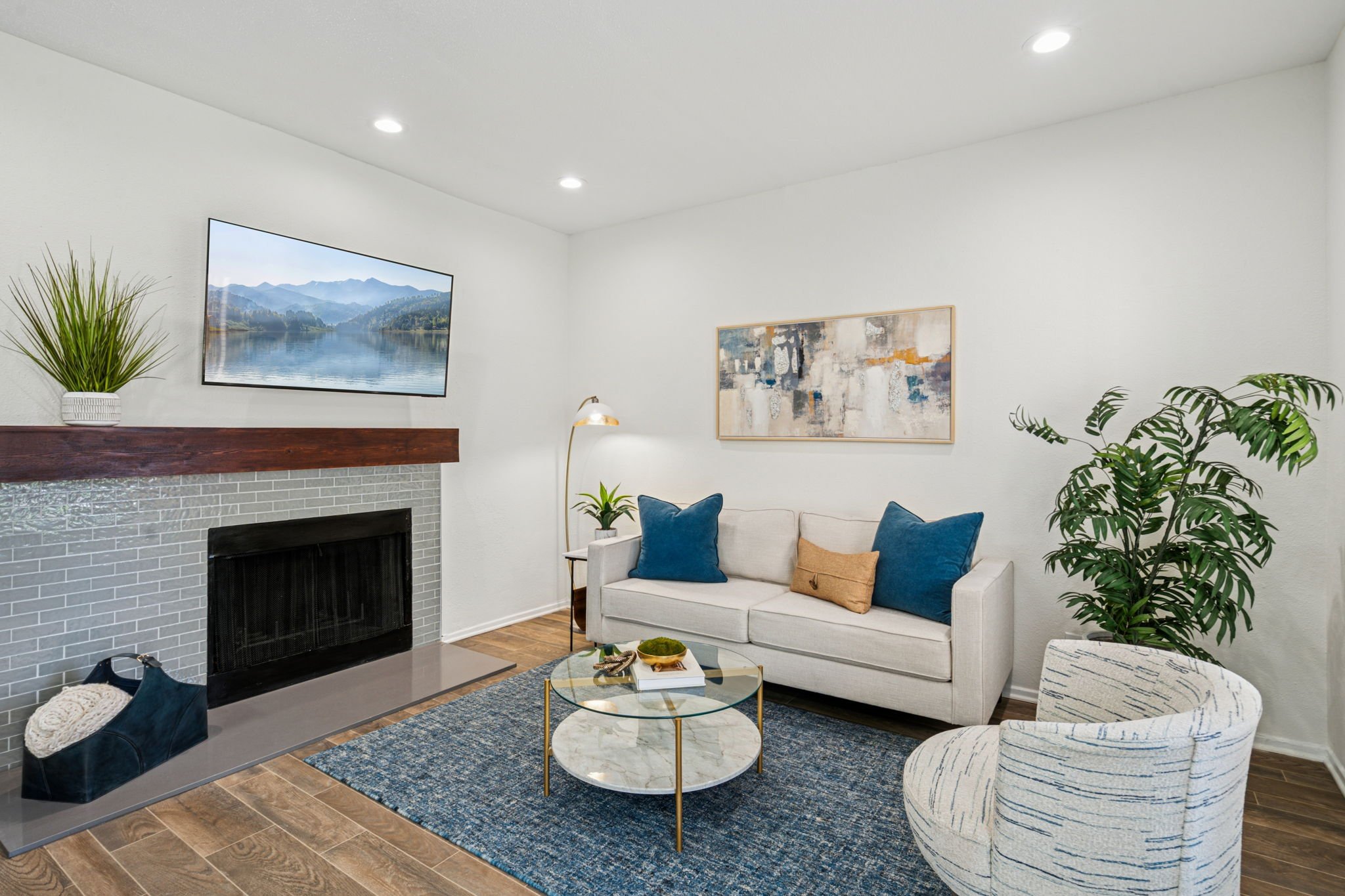 43-web-or-mls-1290 Hidden Ridge-43.jpg