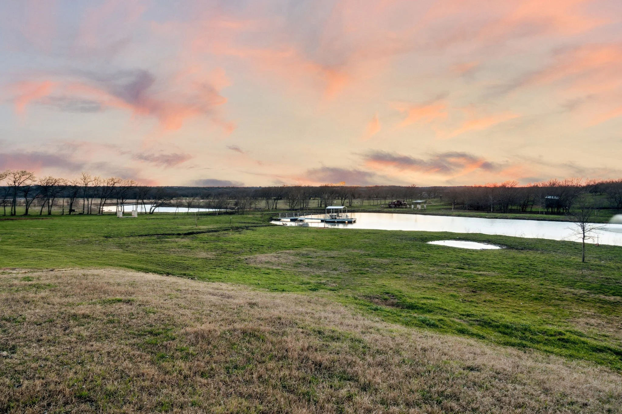 70-web-or-mls-5950 Western Star Dr 70.jpg