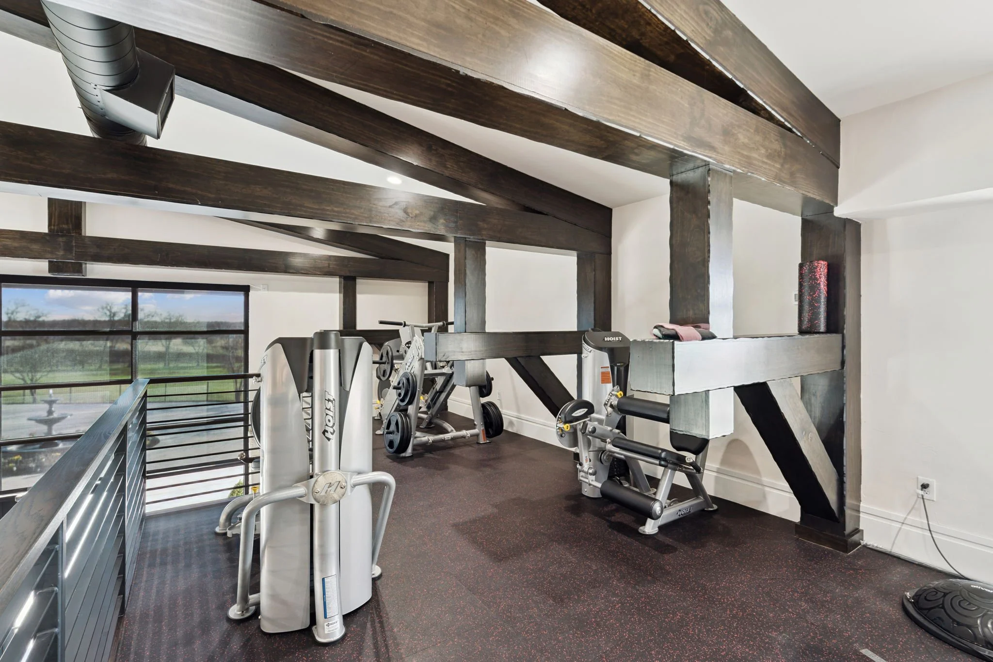 49-web-or-mls-5950 Western Star Dr 49.jpg