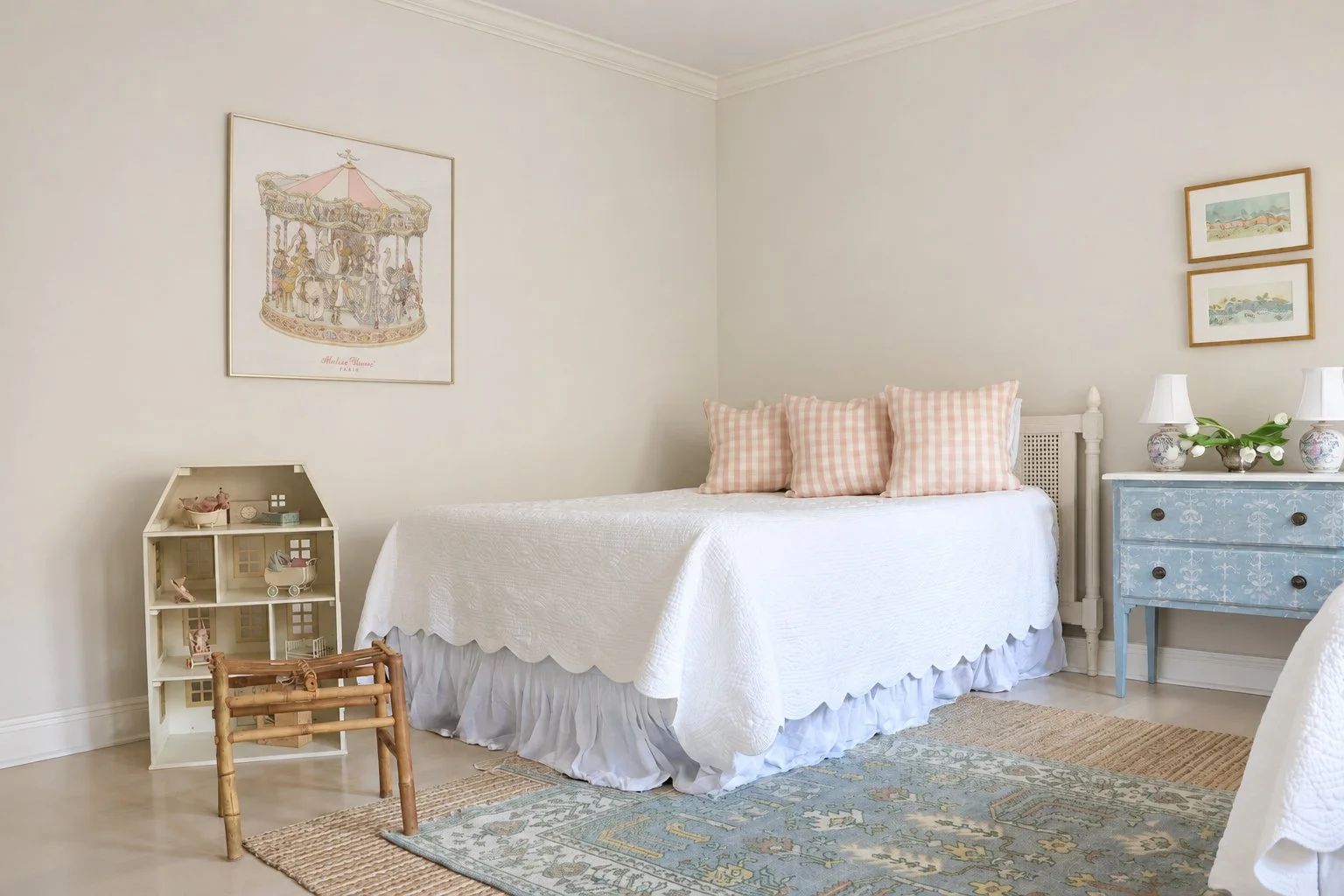 GirlsRoom_WhiteWall3.jpg