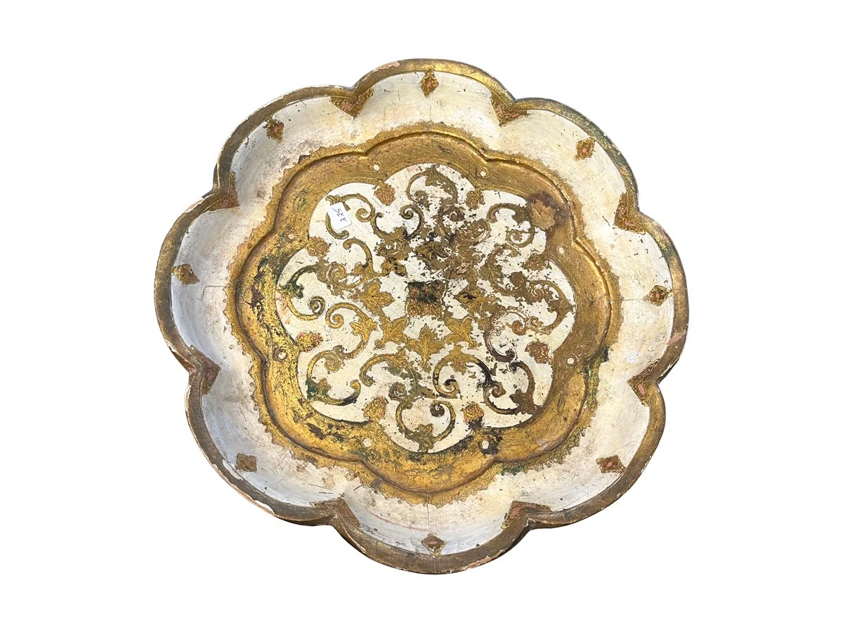 Florentine Tray 24