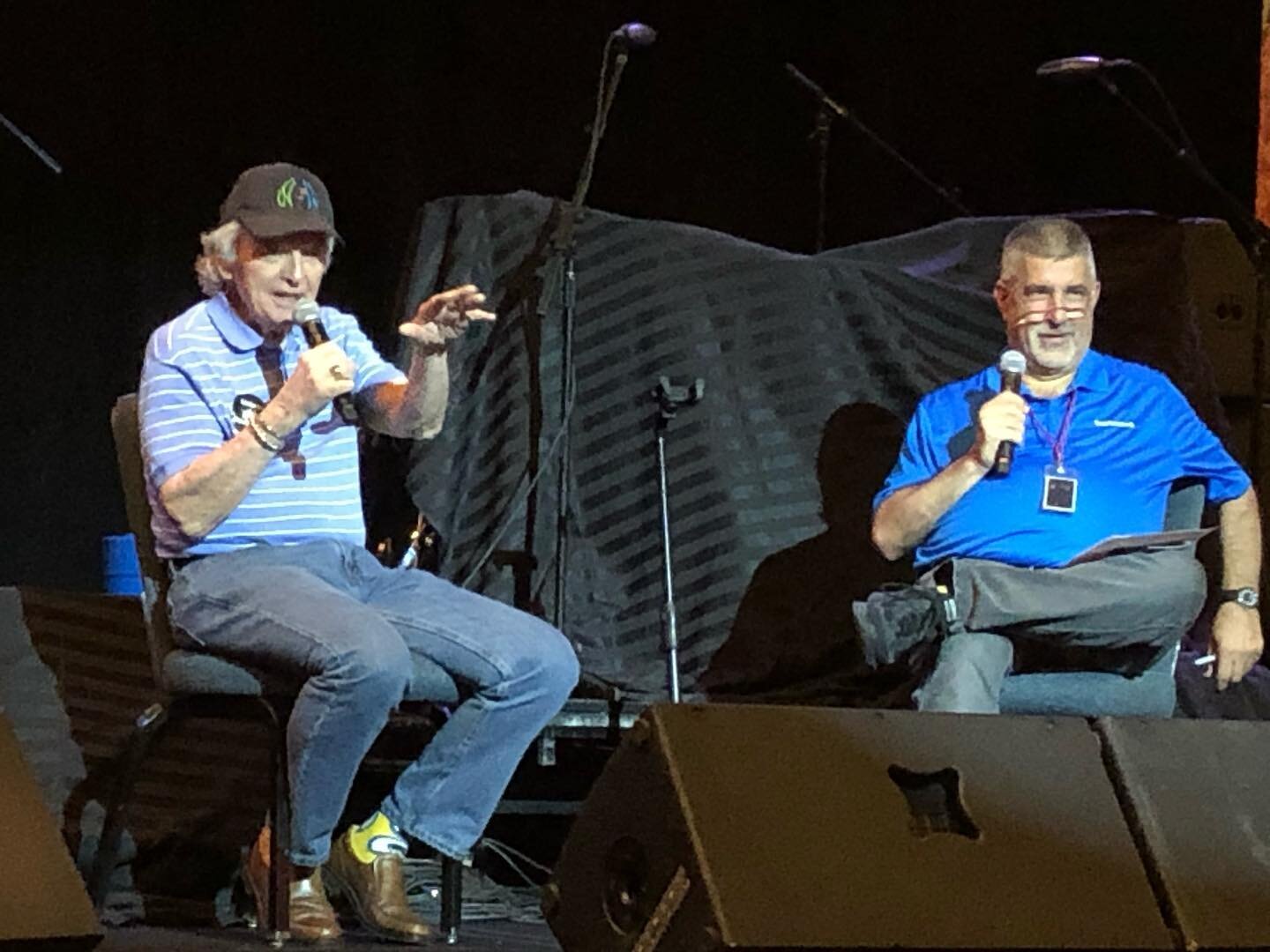 Throwback Thursday 🔄 

Sharing some more epic moments from the @beatles_fest !!!

Photo 1: Chatting with Tom Frangione from the @siriusxm Fab Fourum! 

Photo 2: A surprise Zoom presentation from @mlhstudio (director of original &ldquo;Let It Be&rdqu