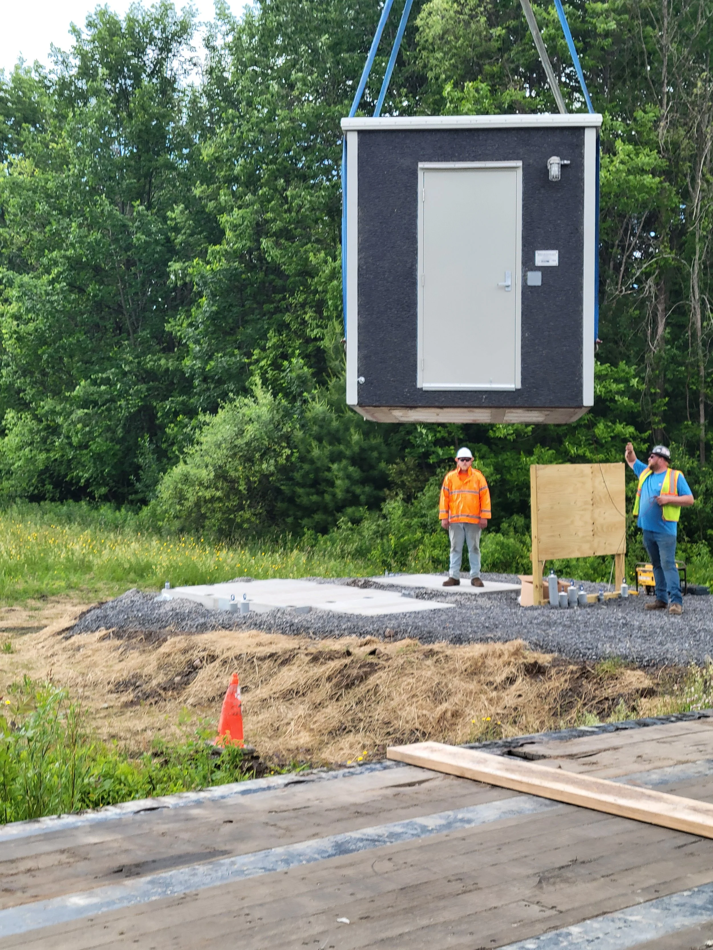 Oswego - Fulton Fiber Hut Install